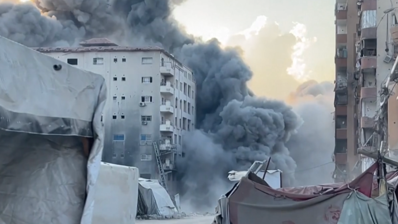 At least 40 Palestinians died on Monday after Israeli airstrikes in Gaza