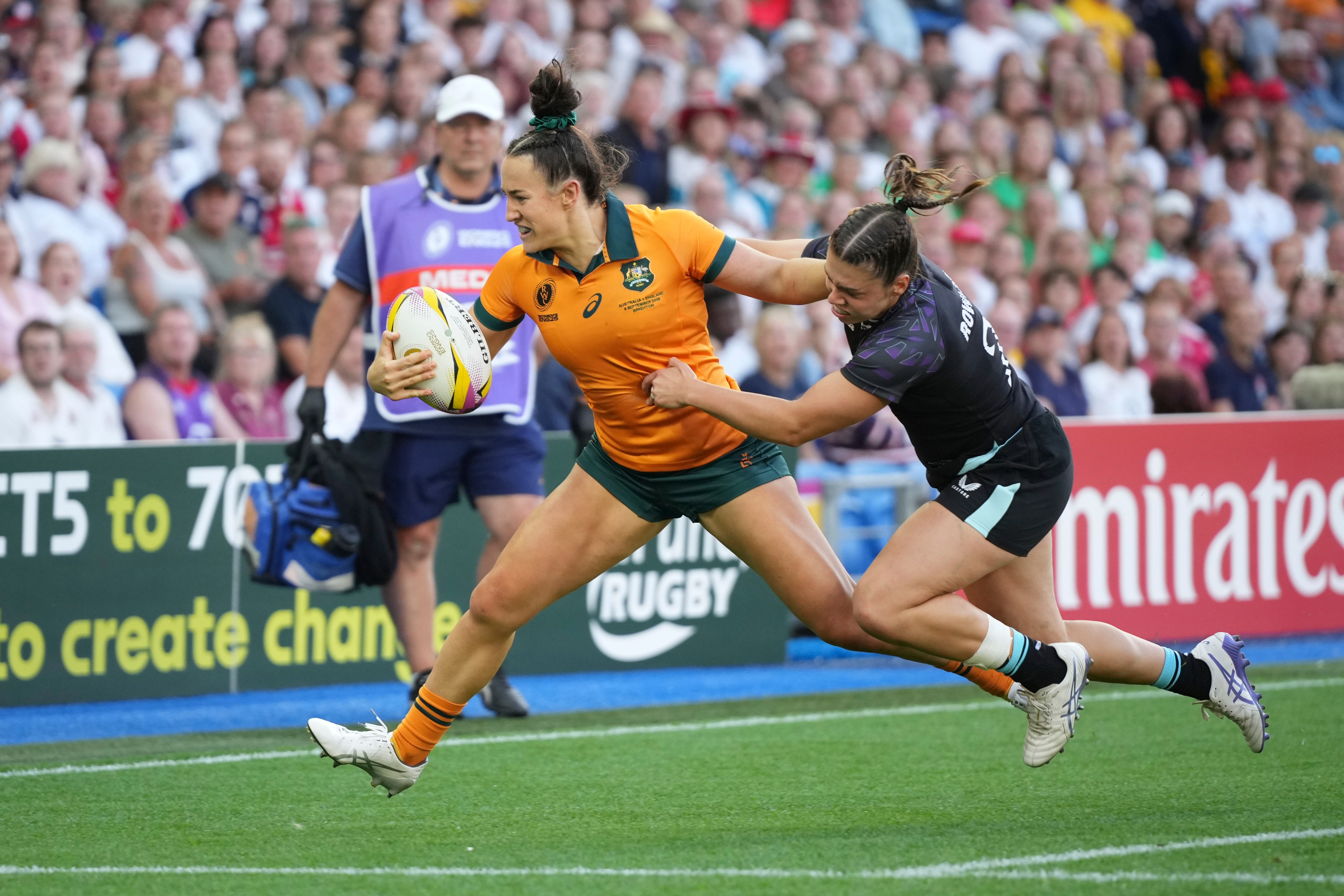 Helena Rowland made one superb cover tackle on Australila's Maya Stewart after coming on at full-back