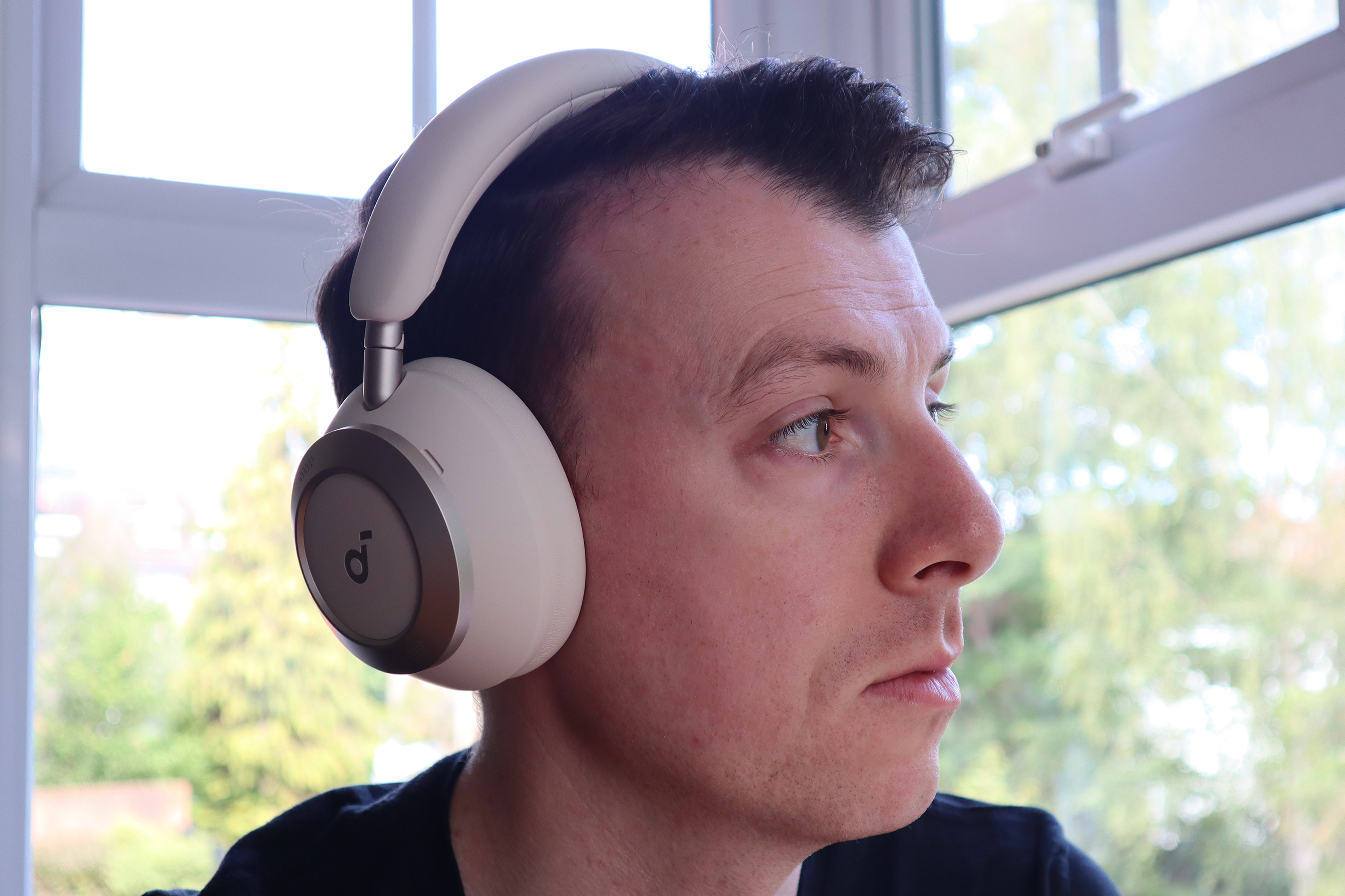 indybest best noise-cancelling headphones Anker space one pro