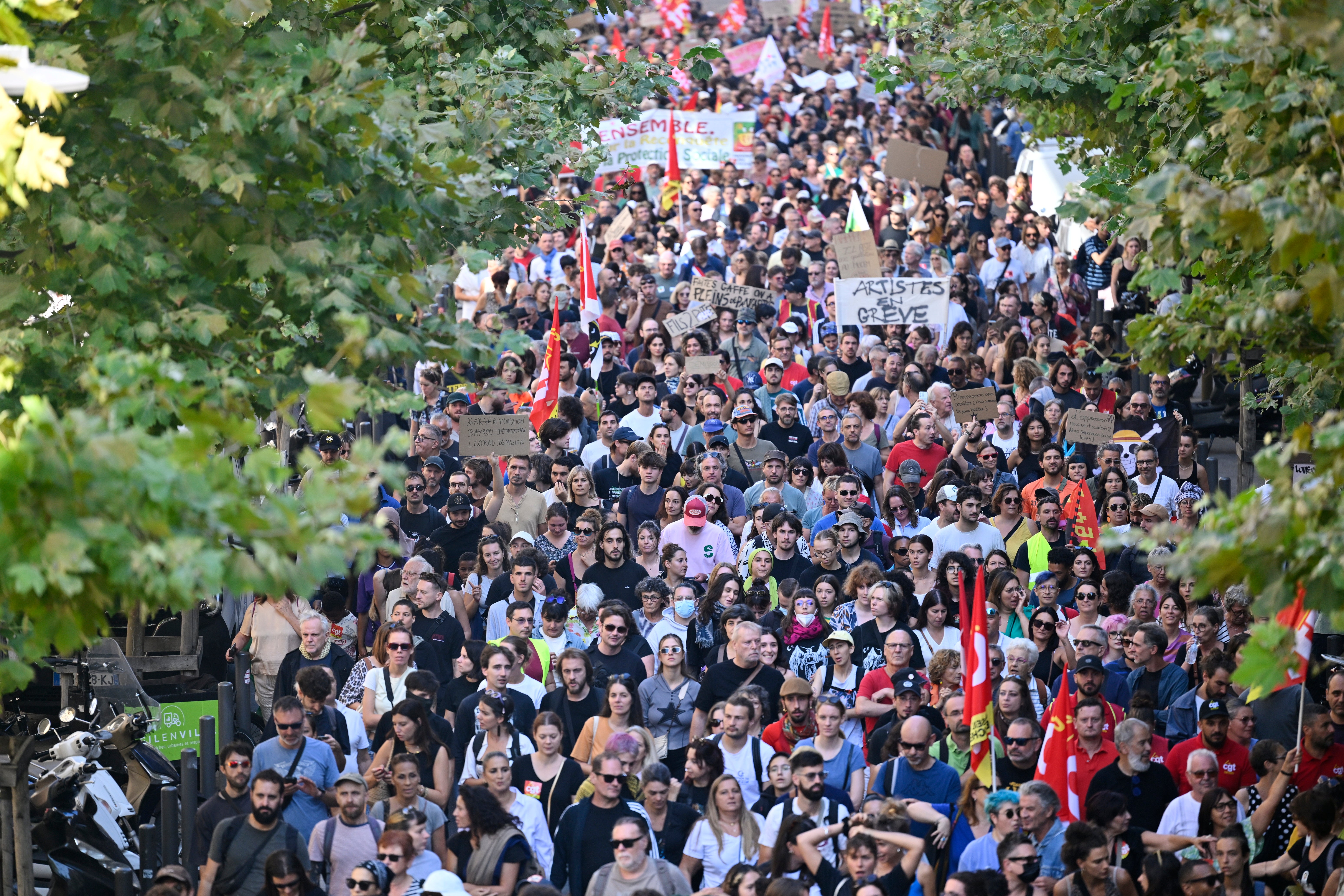 France Block Everything