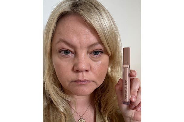 Natasha Denona hy-glam concealer