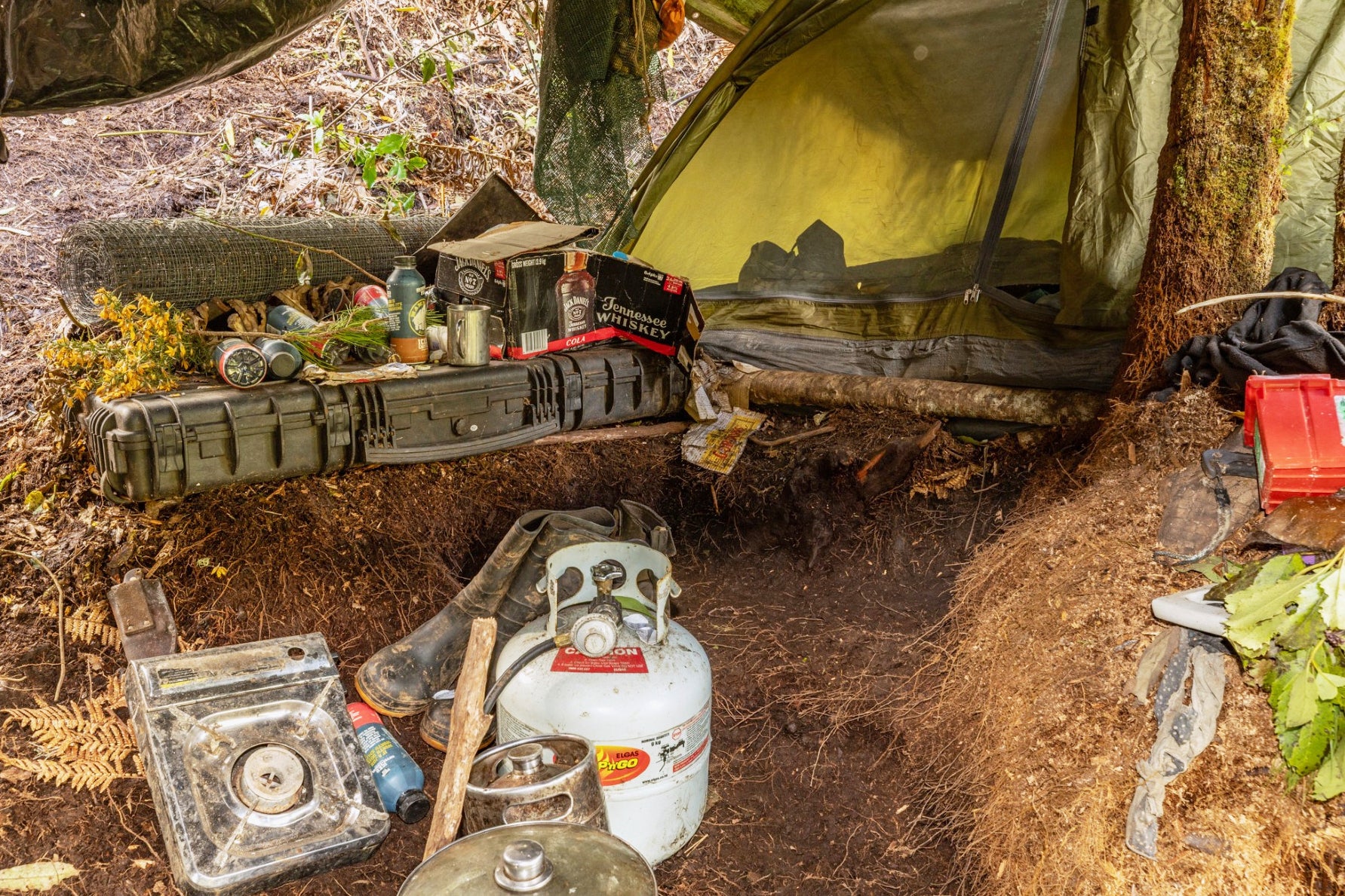 This photo, released by the New Zealand Police on 10 September 2025, shows the main campsite where Tom Phillips and his children were hiding in the bush near Waitomo, in the district of Waikato, New Zealand