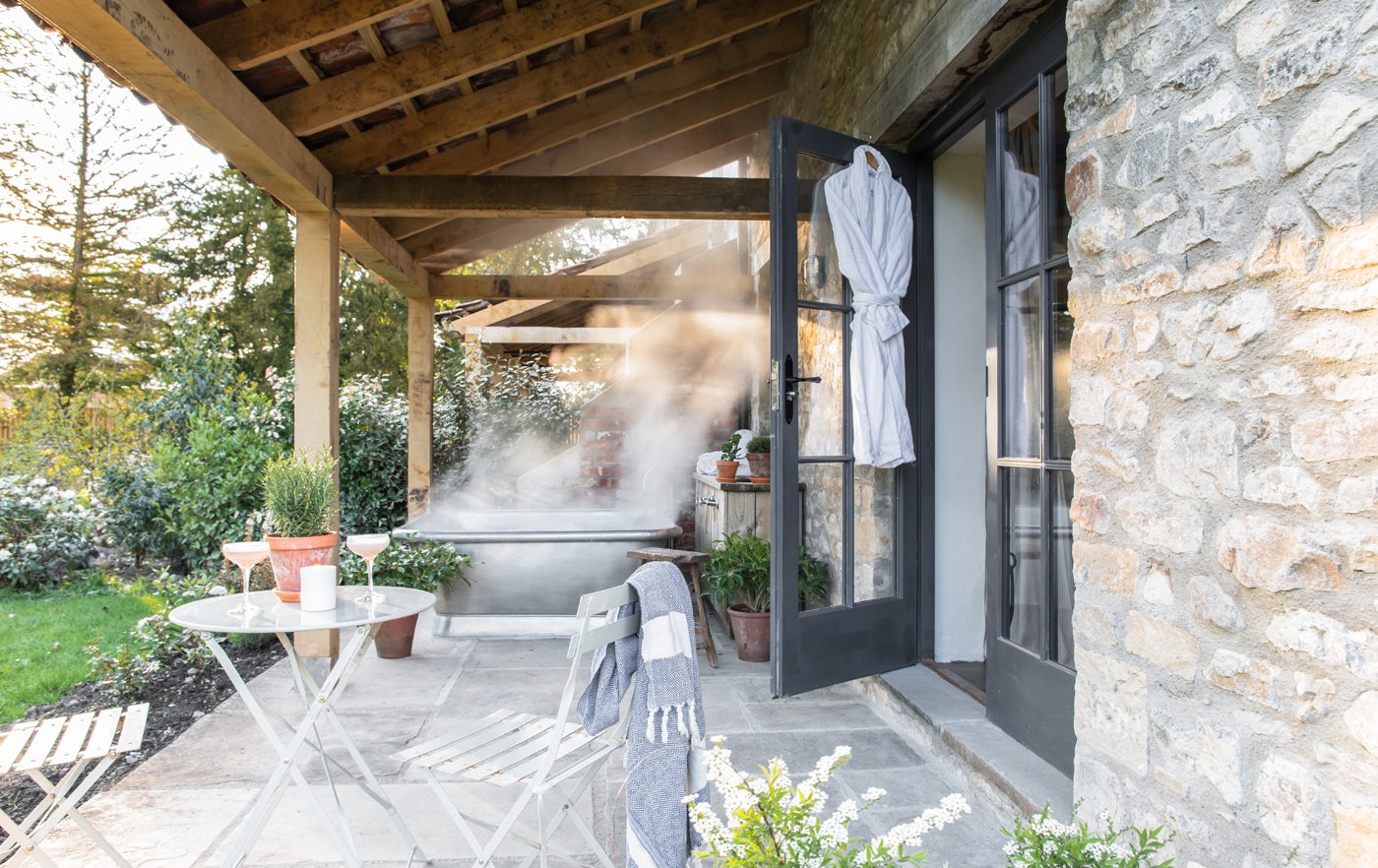 Ensure your wedding gets off to a calm start with a morning dip in the outdoor tub at Middleton Lodge in Yorkshire