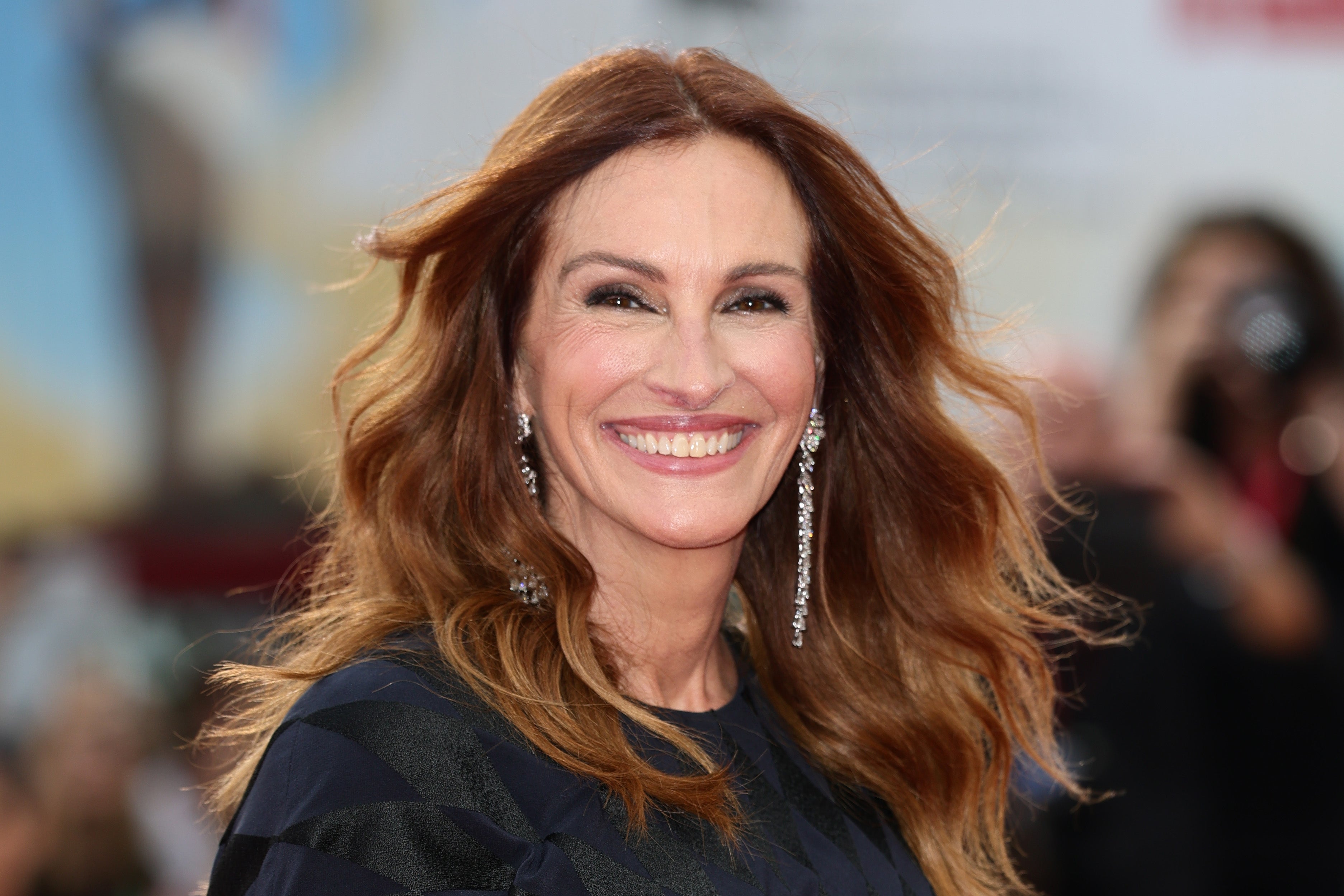 Julia Roberts says she and her husband were ‘stricter parents’ when raising their kids
