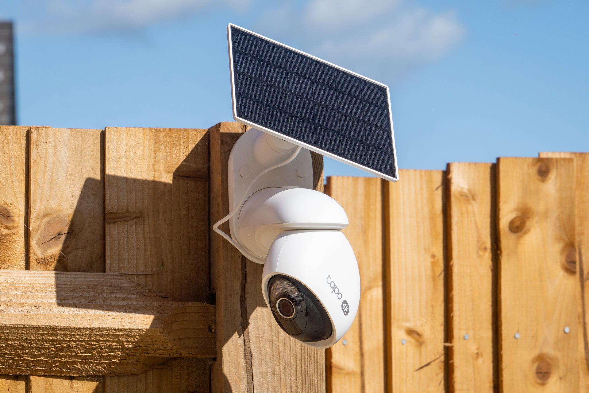 The Tapo C660 is a 4K camera with solar panel and motorised pan and tilt