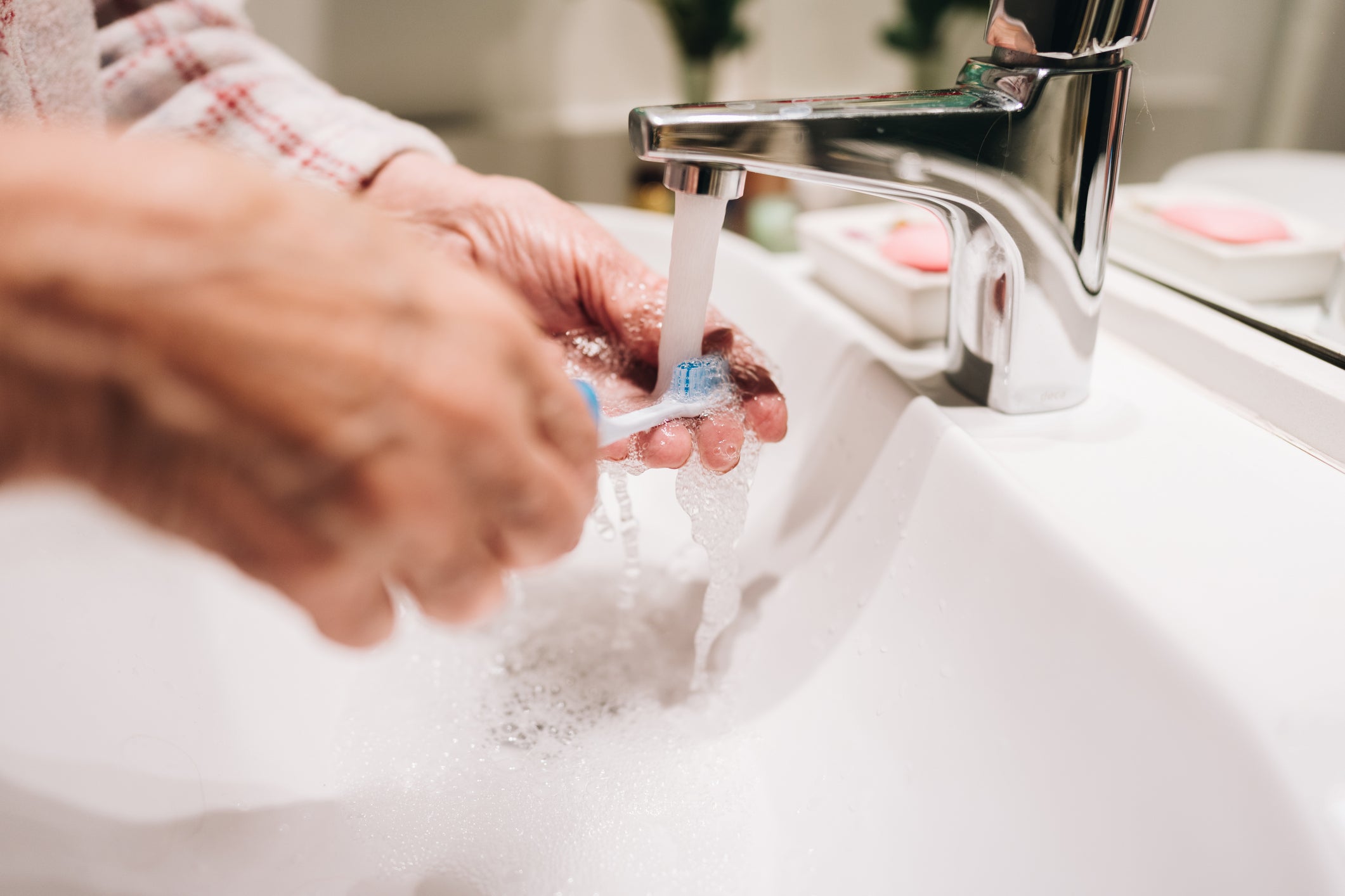 Water bills must be reduced for those struggling to afford the basics with a new ‘social tariff’, leading charities have said