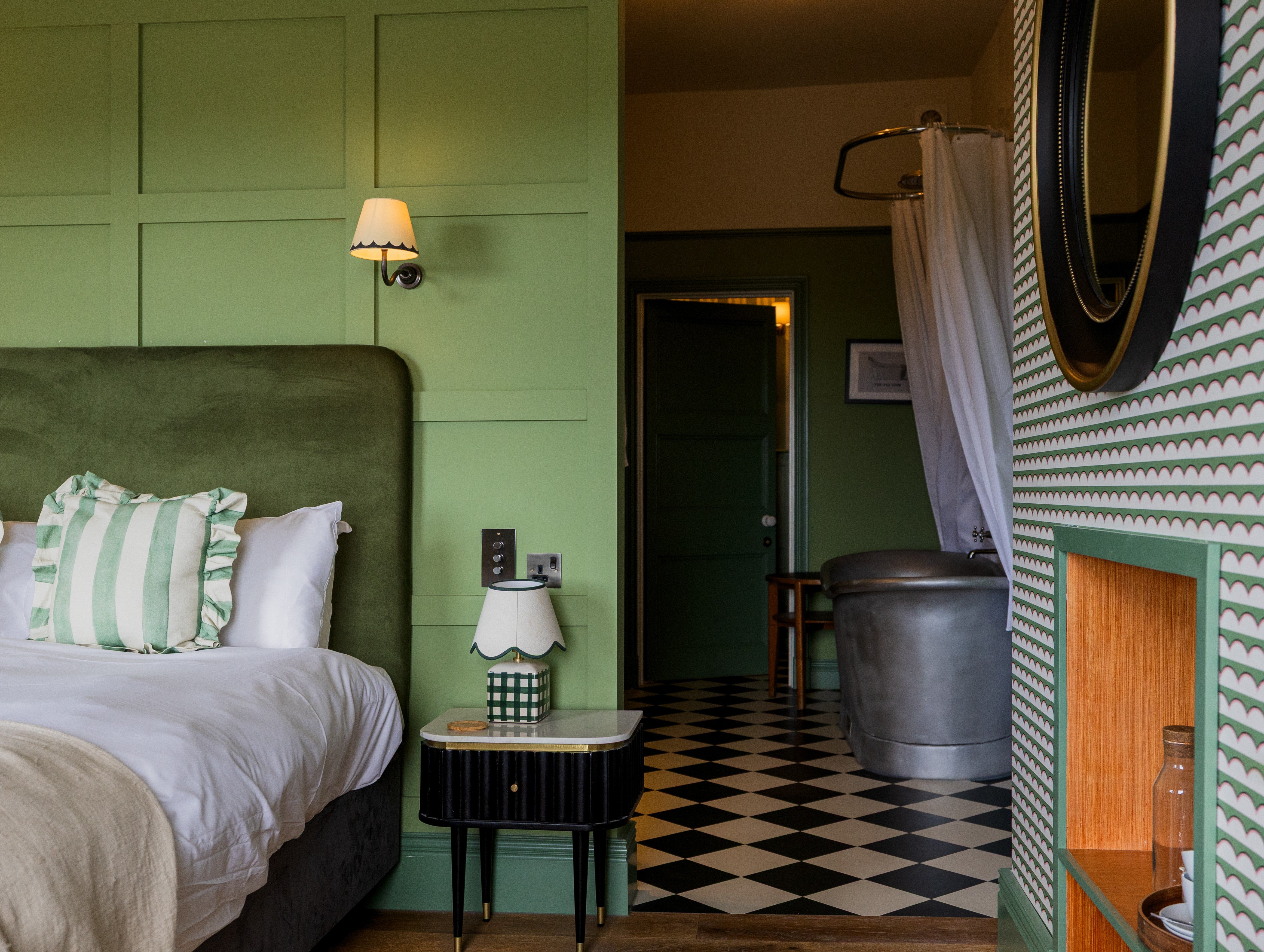 London & Paris, a boutique hotel by the harbour in Folkestone