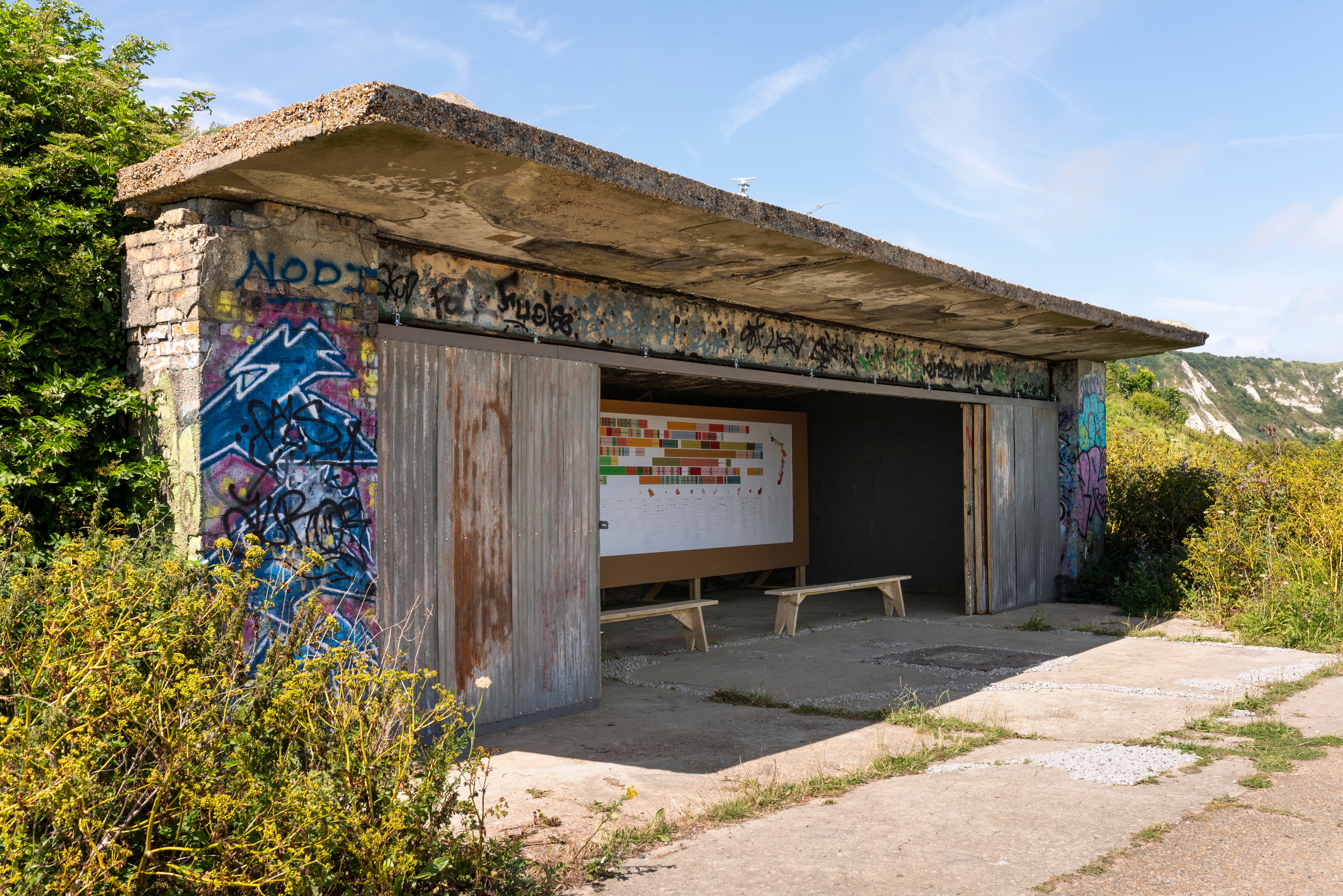 Hanna Tuulikki’s Love (Warbler Remix) explores what would happen if a Marsh Warbler could remix its own love song