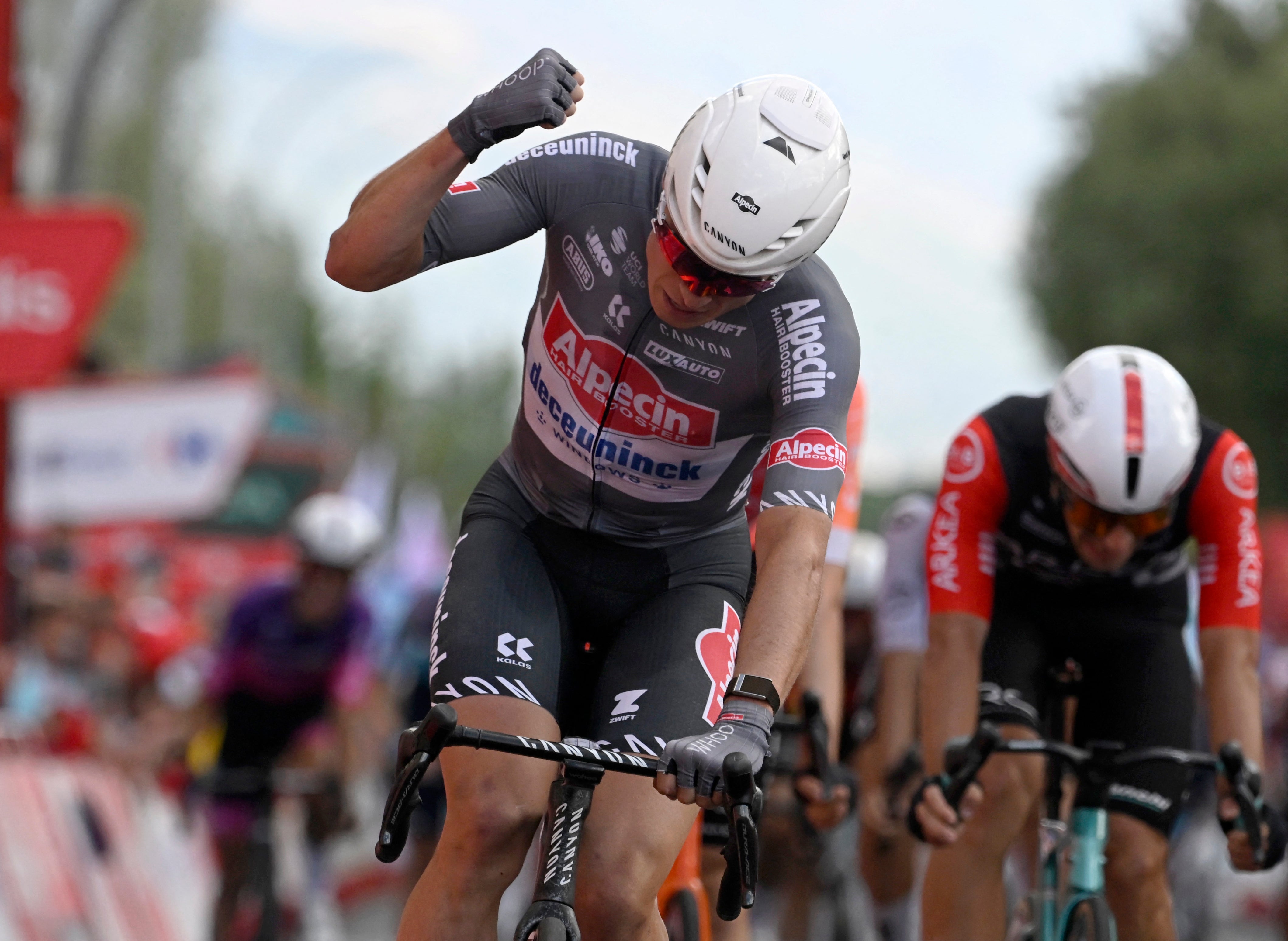 <p>Philipsen beat Mads Pedersen and Orluis Aular in Guijuelo</p>