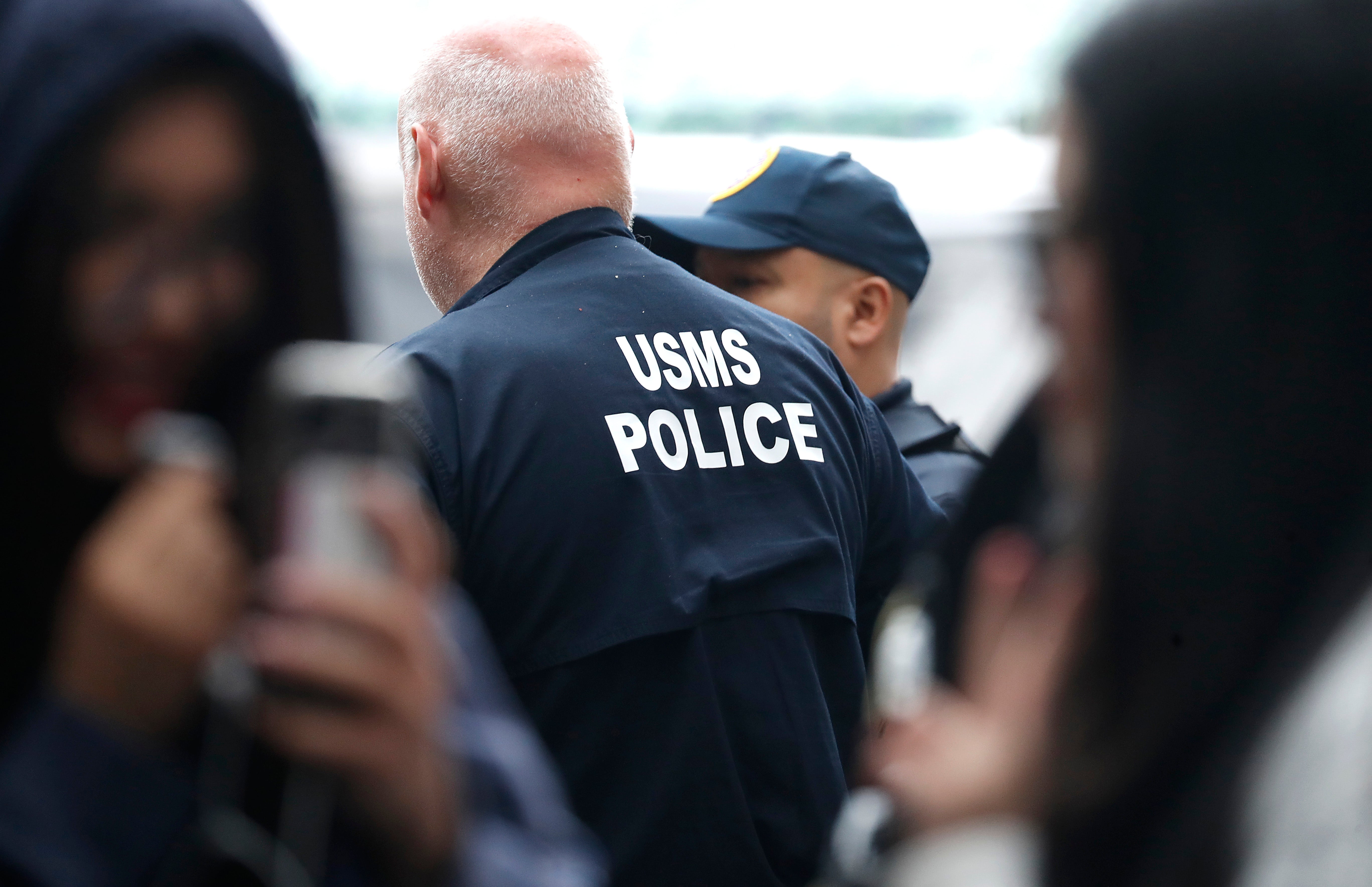 Ohio foi pego em paradas de trânsito e o principal suspeito foi preso no caso de 23 anos após a prisão de nossos marechais
