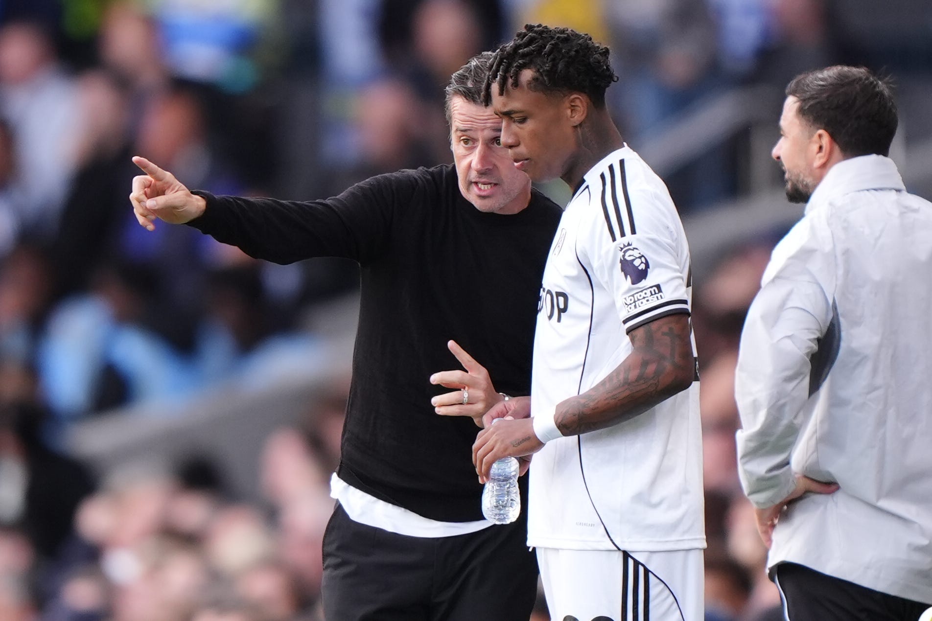 Fulham manager Marco Silva speaking to Kevin (Bradley Collyer/PA)