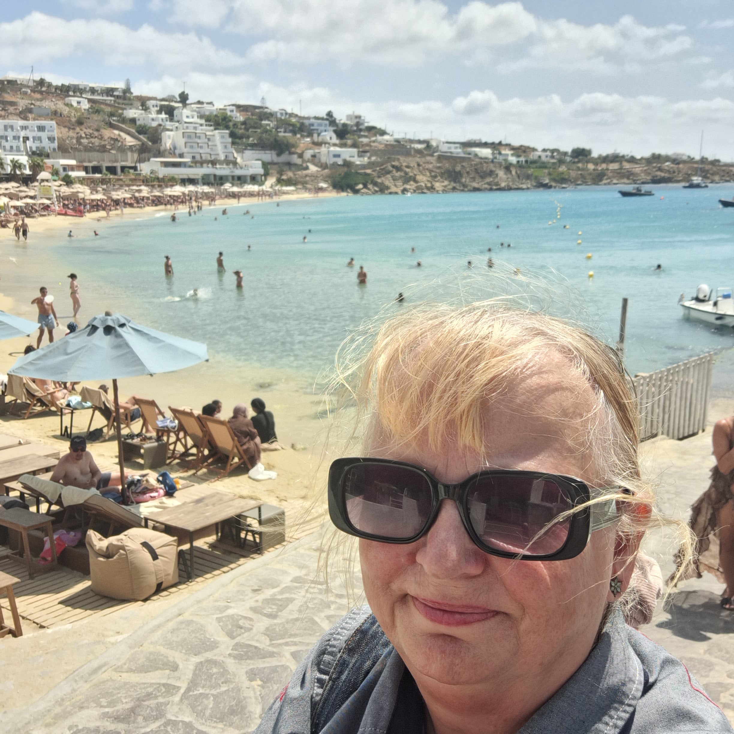 Heidi visited DK Oyster to discover whether its reputation for serving outrageously overpriced food with a side of insults is justified