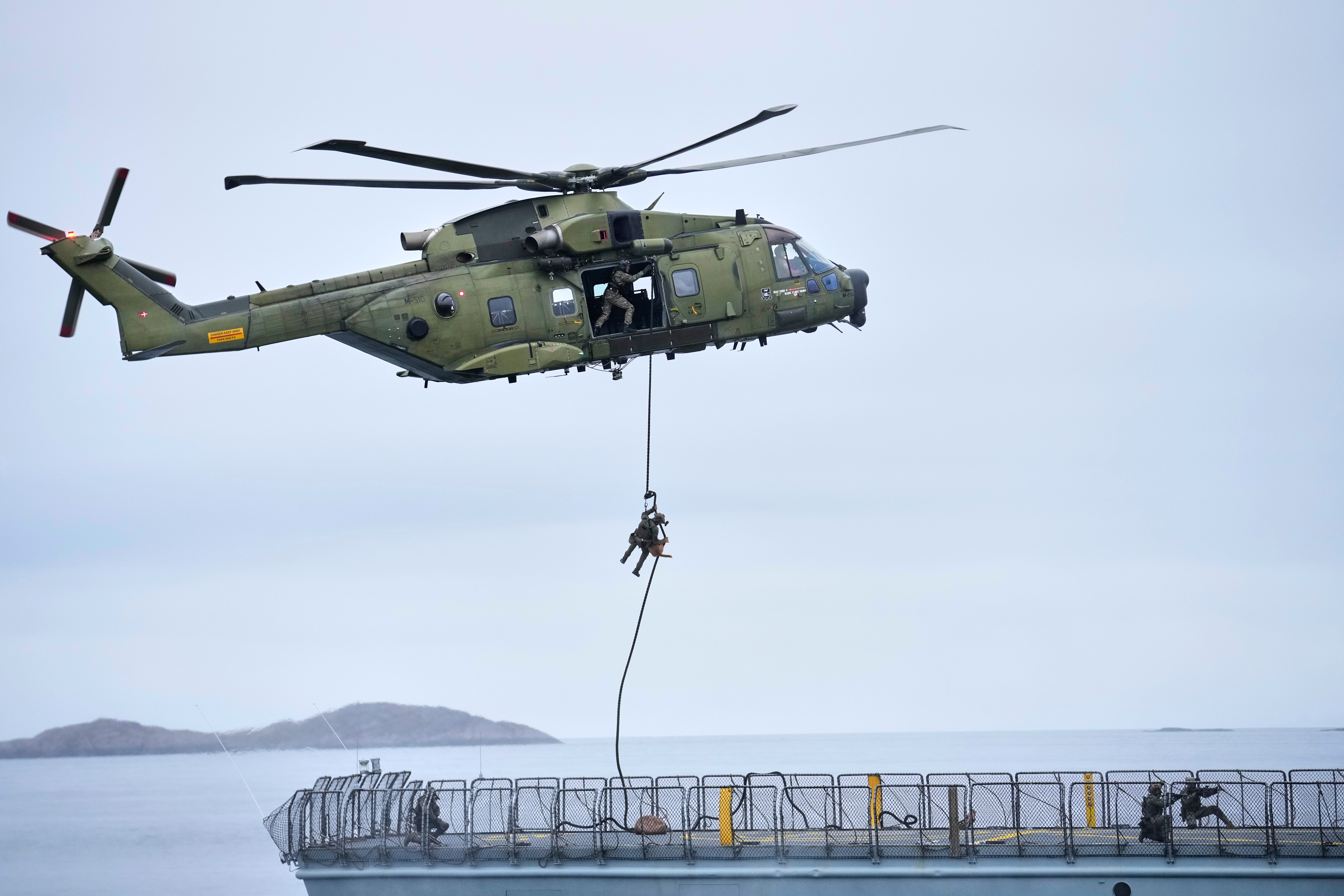 APTOPIX Greenland Military Exercise