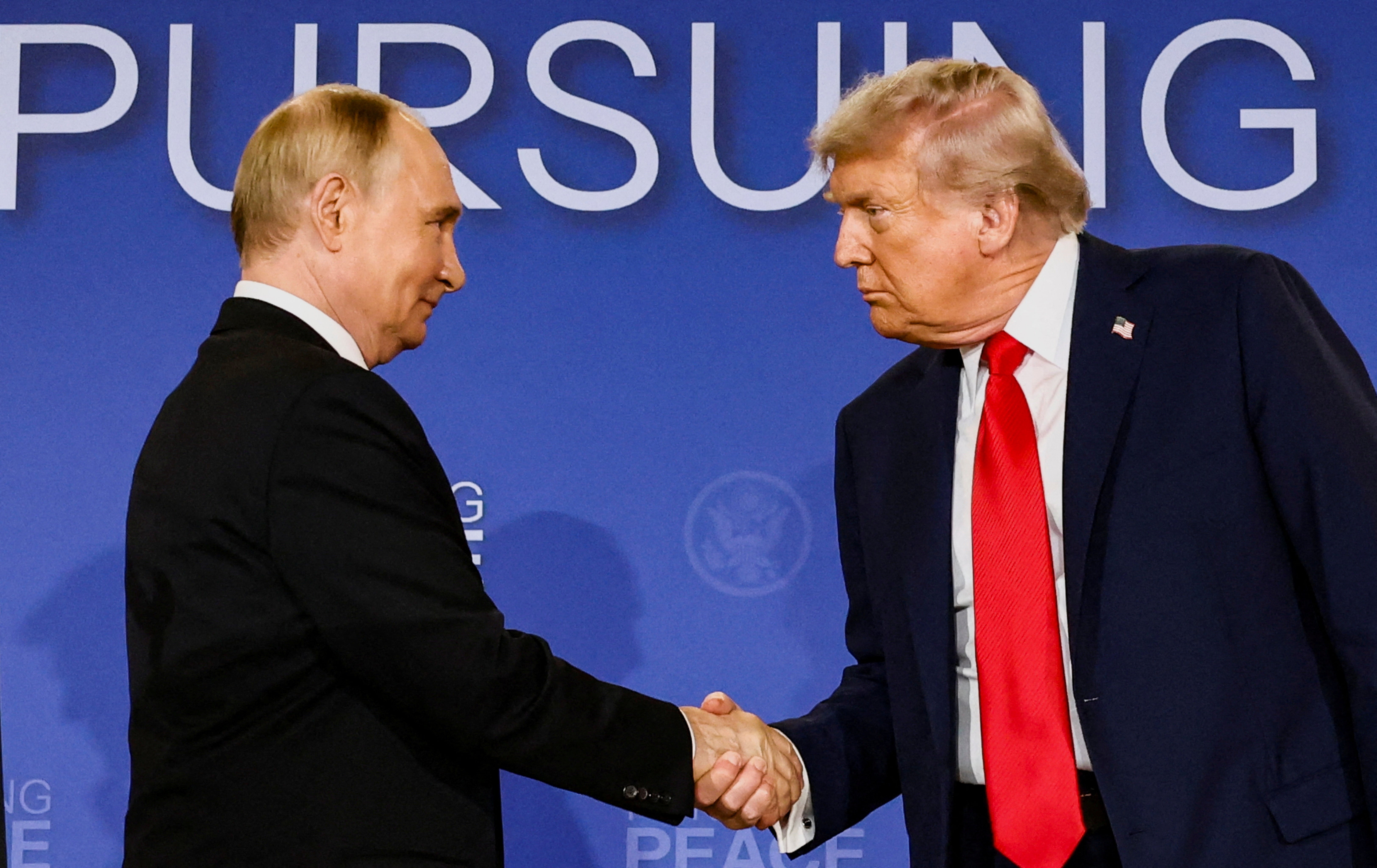 Vladimir Putin and Trump at their summit in Anchorage, Alaska in August