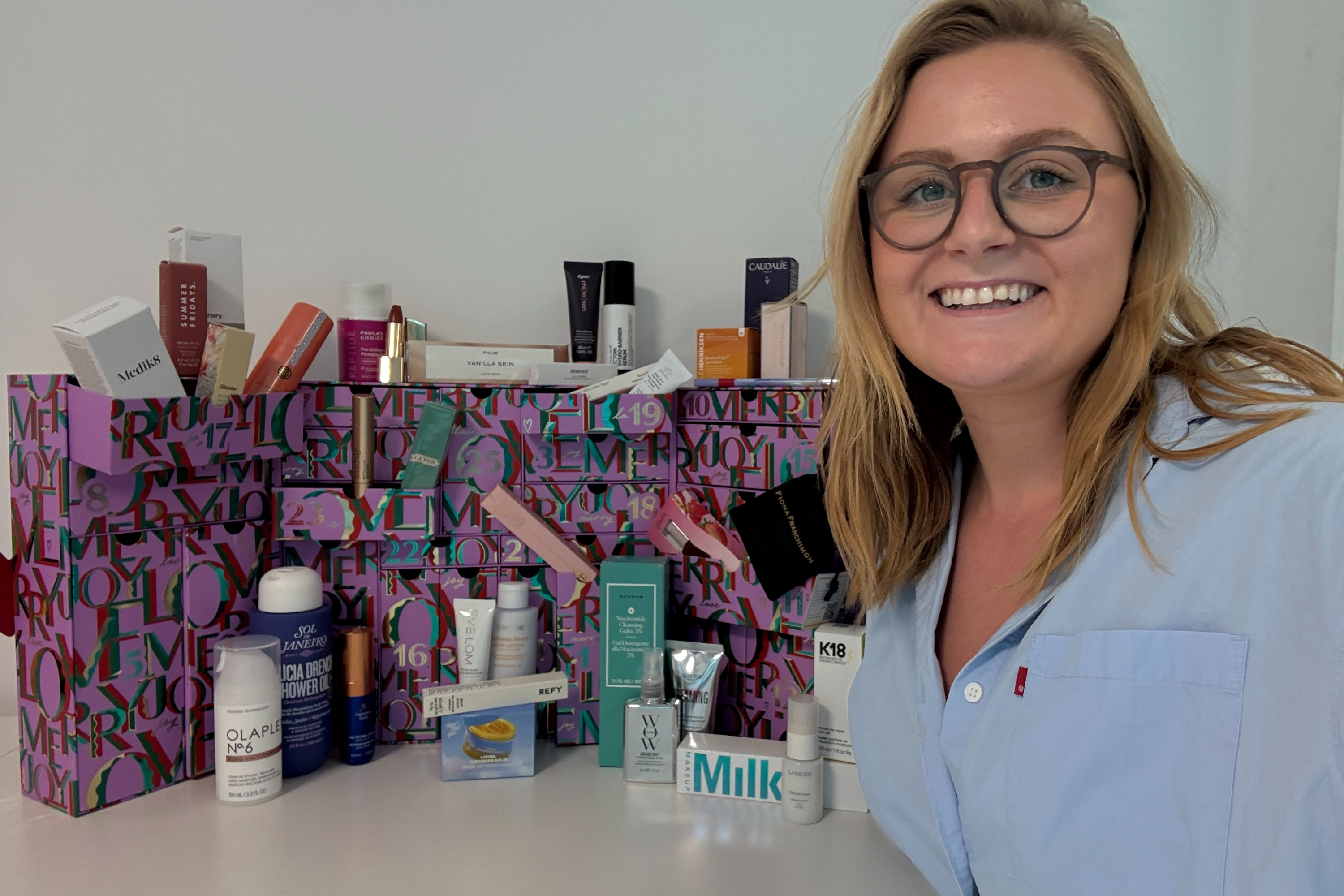 I emptied every drawer in the Space NK beauty advent calendar before getting stuck in and testing the featured products on my hair and skin