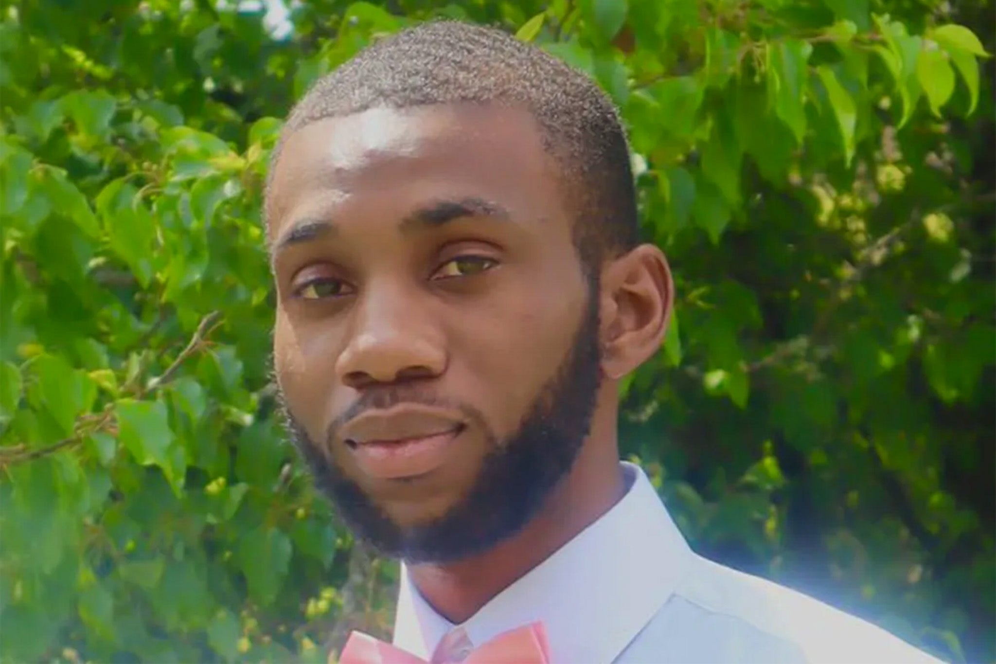 The family of Demartravion ‘Trey’ Reed are calling for an independent investigation into his death after his body was found Monday hanging from a tree on Delta State University’s campus. Police have said they do not suspect foul play.