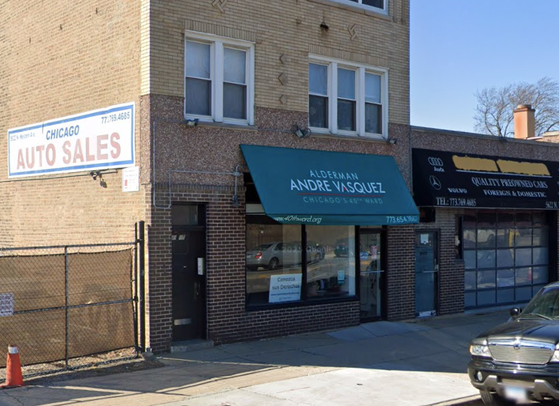 Dead rat and threatening note left outside office of Chicago official who spoke out against ICE raids