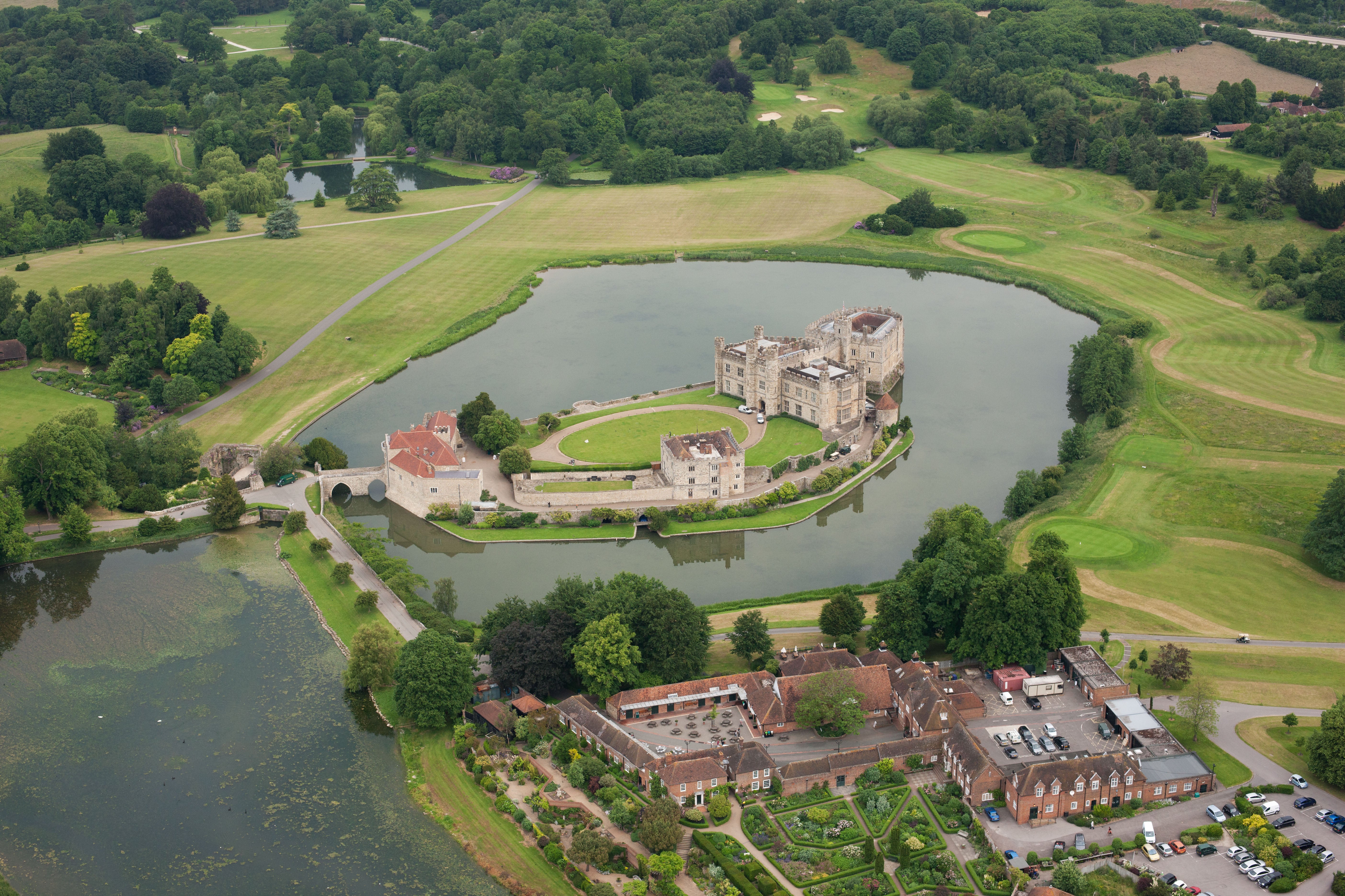 Leeds Castle in Kent is a wonderful spot to visit in the autumn season