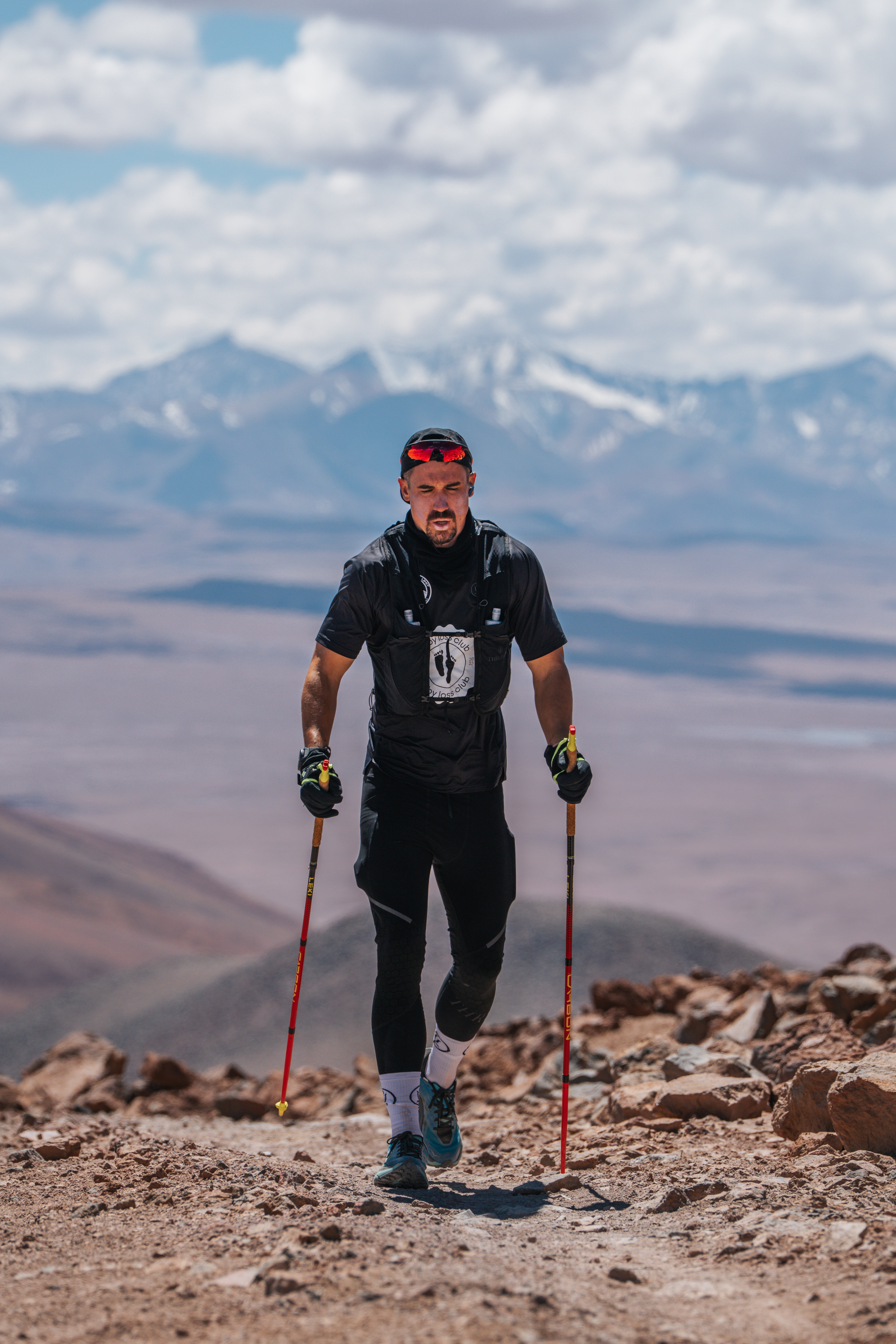 Mr Patterson ran a total of 26.2 miles across freezing temperatures and unstable volcanic terrain, forcing his body to the edge of collapse in an environment that few can breathe in.