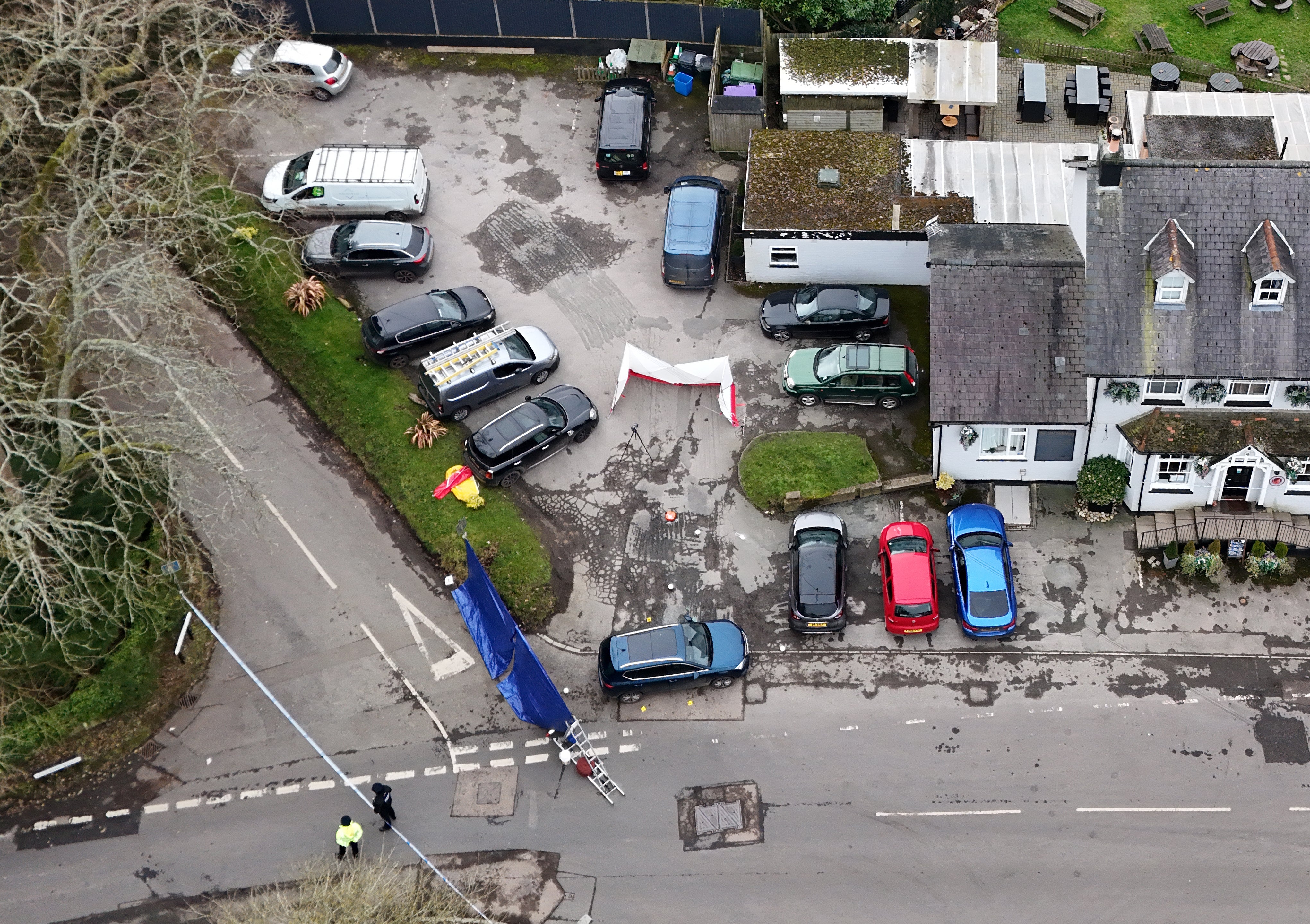 A police cordon at the Three Horseshoes pub in Knockholt, Sevenoaks (Gareth Fuller/PA)