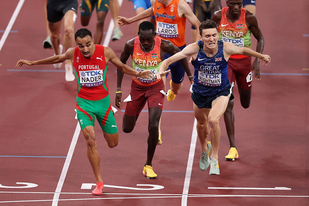 Wightman’s desperate lunge wasn’t enough to beat Isaac Nader on the line