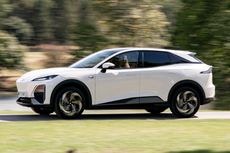 Changan Deepal S07 review: Premium looks, British dynamics – but is it enough to beat Tesla?