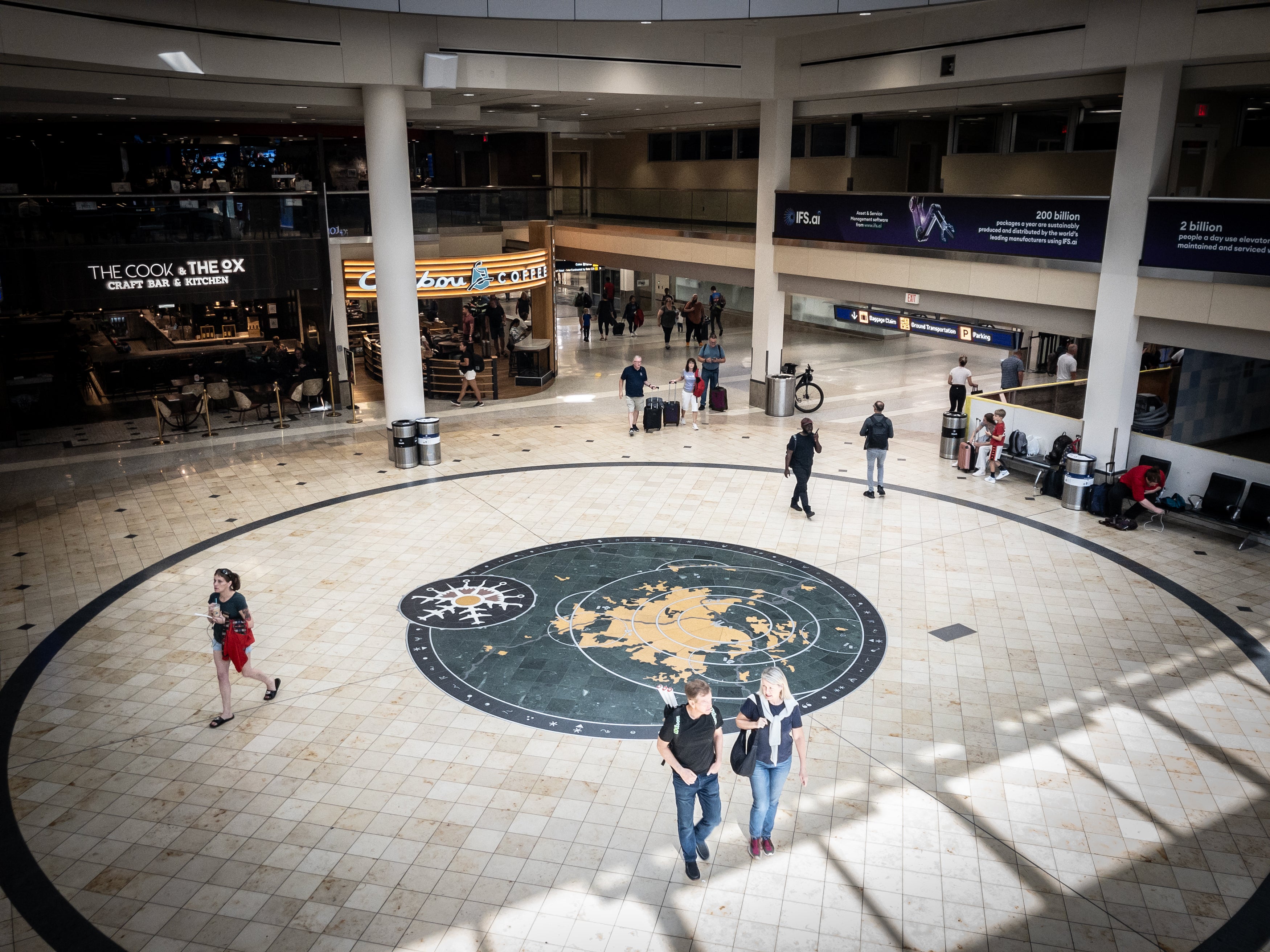 Minneapolis-Saint Paul International Airport is the No.1 mega airport for the second consecutive year