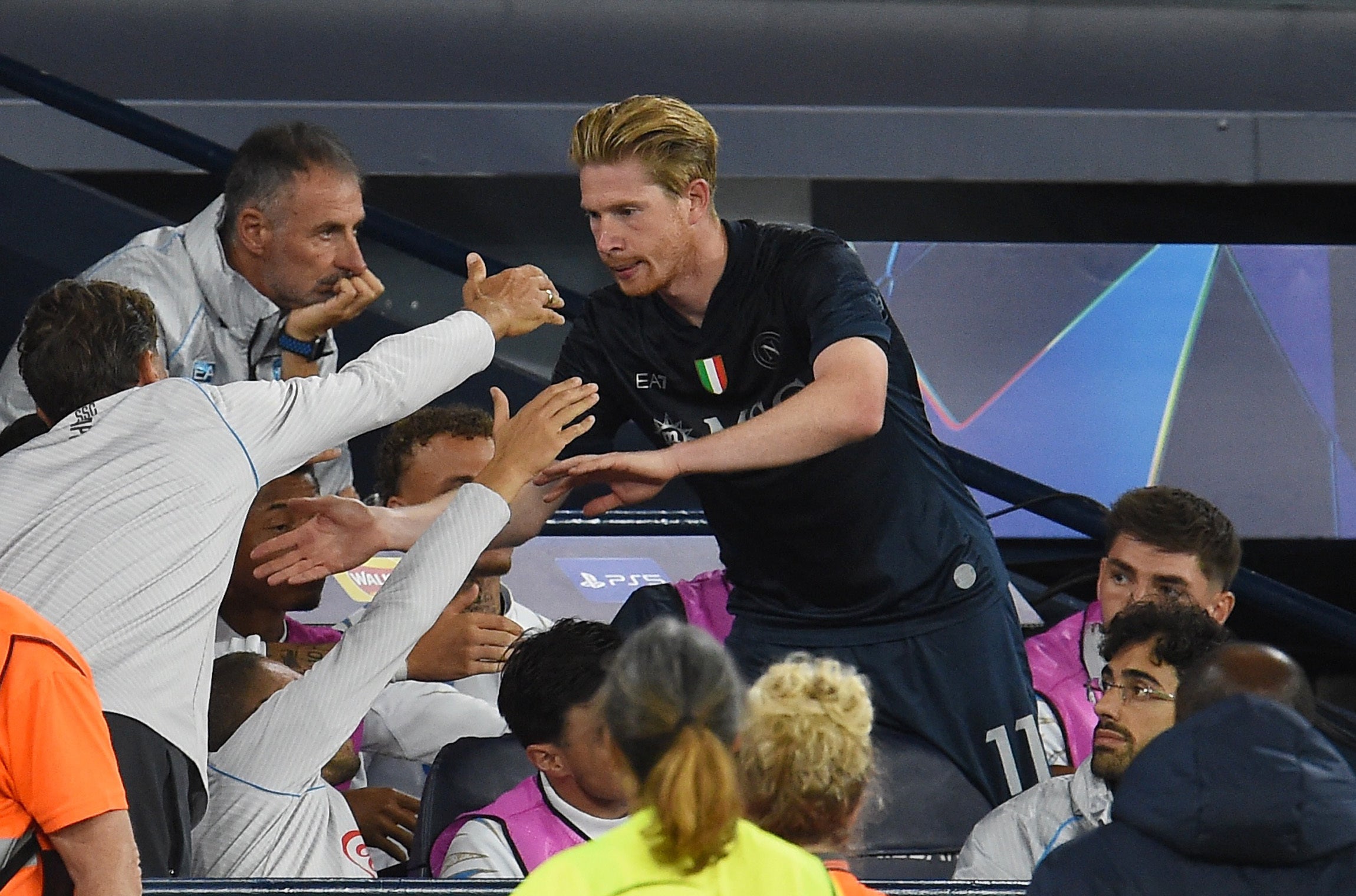 Kevin De Bruyne was subbed off after the red card