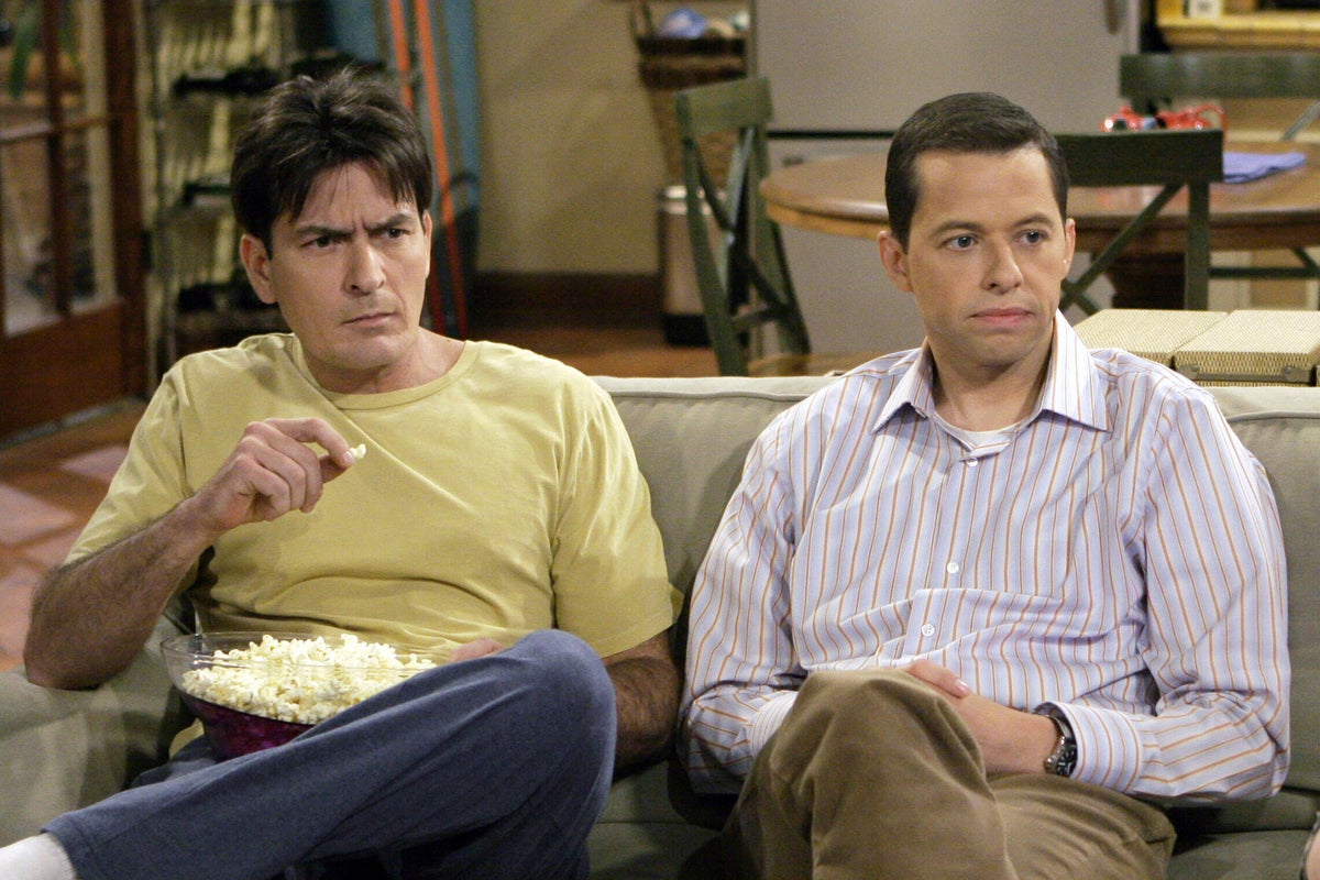 Dem Schöpfer von Two and a Half Men wurde gesagt, Jon Cryer würde das Ende ...