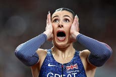 ‘Pretty lit’: Amy Hunt shocks the world with stunning 200m silver