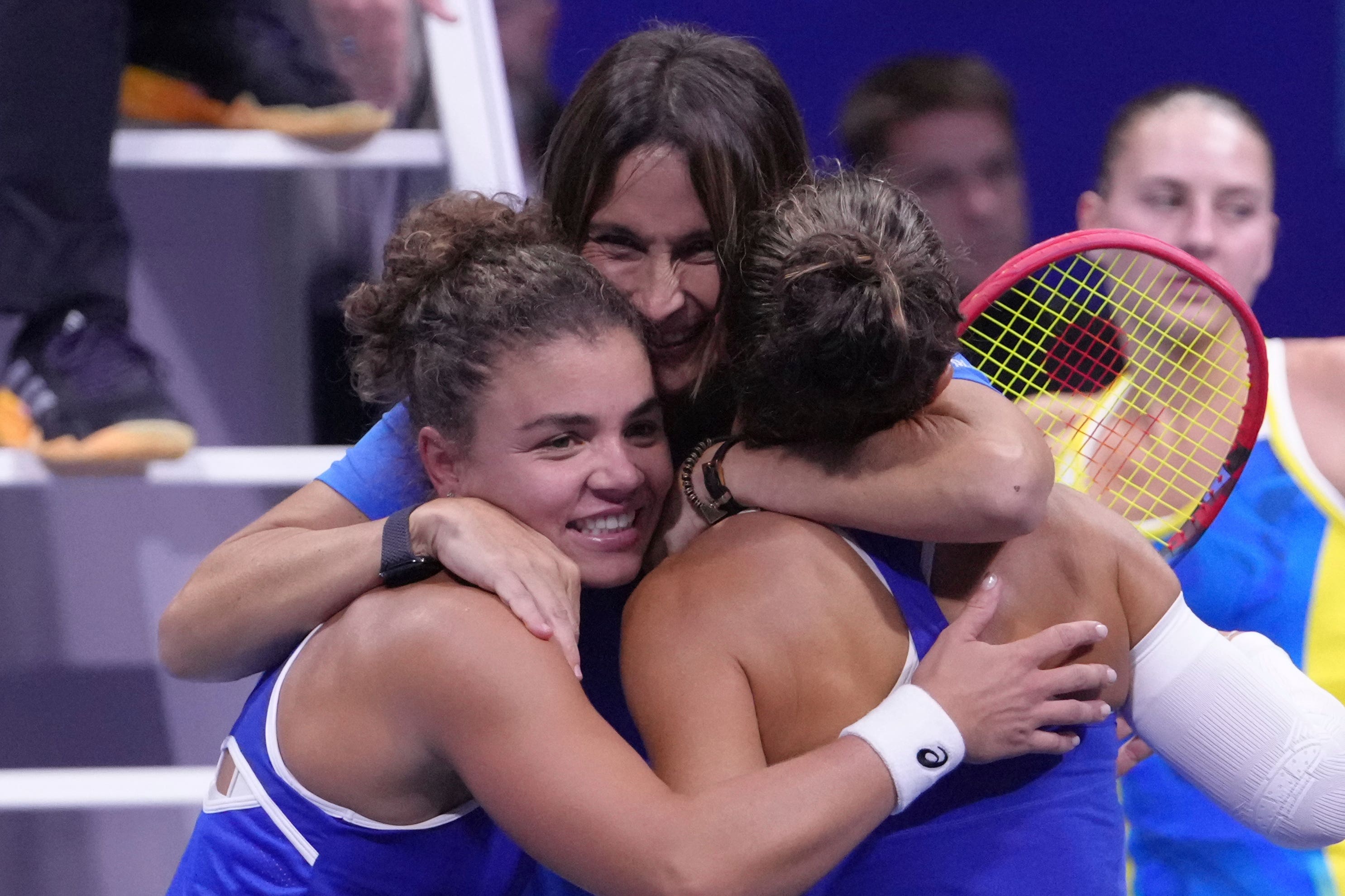 Jasmine Paolini and Sara Errani celebrate (Andy Wong/AP)