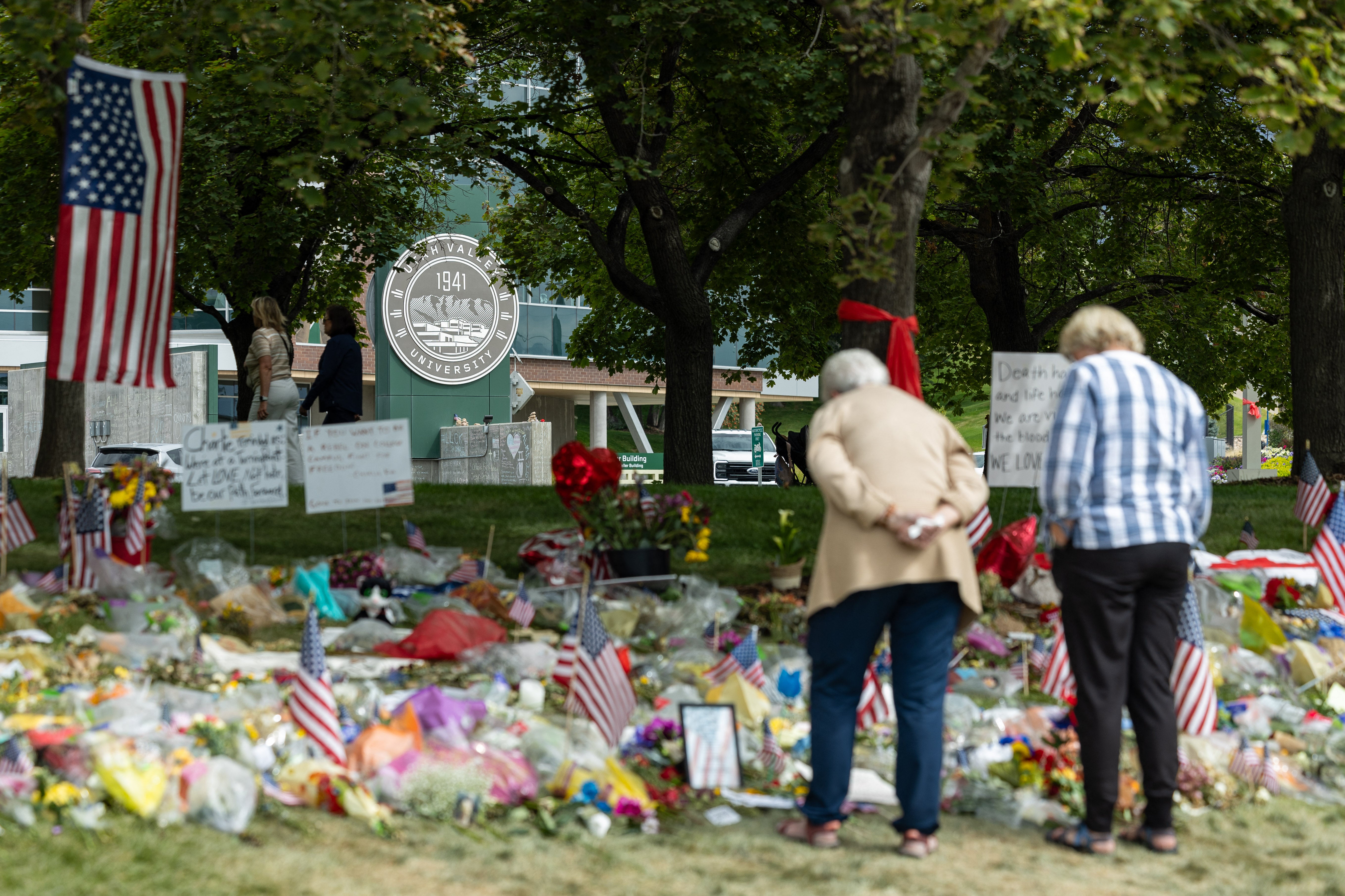 In addition to the perceived political crisis, the poll also showed that an overwhelming majority, 71 percent, considered politically motivated violence a ‘very serious problem’ in the U.S