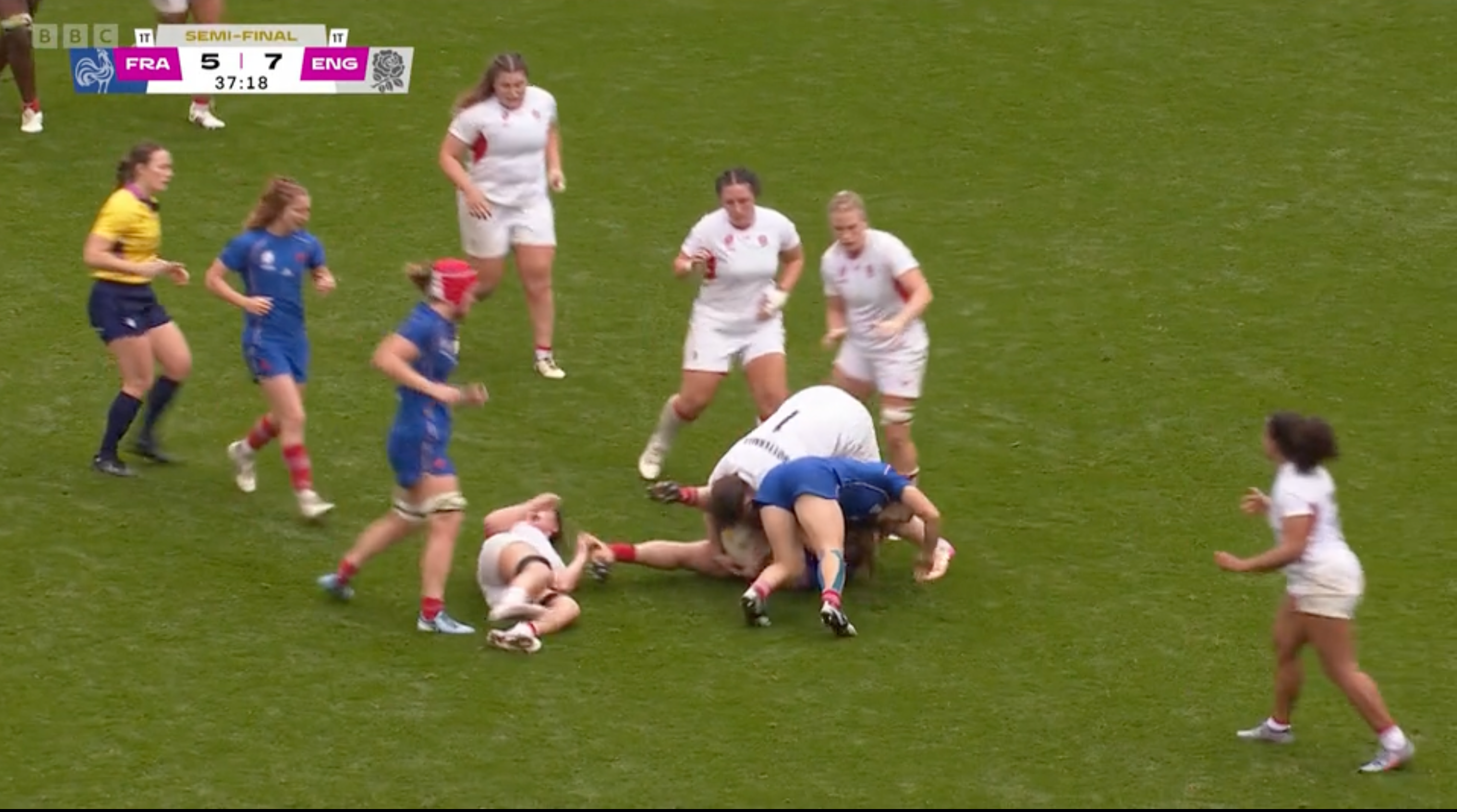 ... to then be able to attack in the jackal with the ball carrier isolated