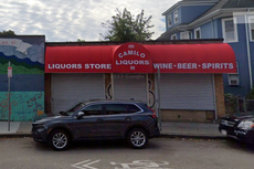 Gay couple say they were attacked with baseball bats in Boston