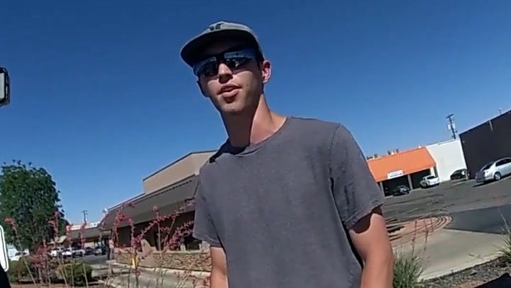 As autoridades disseram que estão investigando os círculos sociais online do suspeito de assassinato Tyler Robinson, que era ativo no Discord.