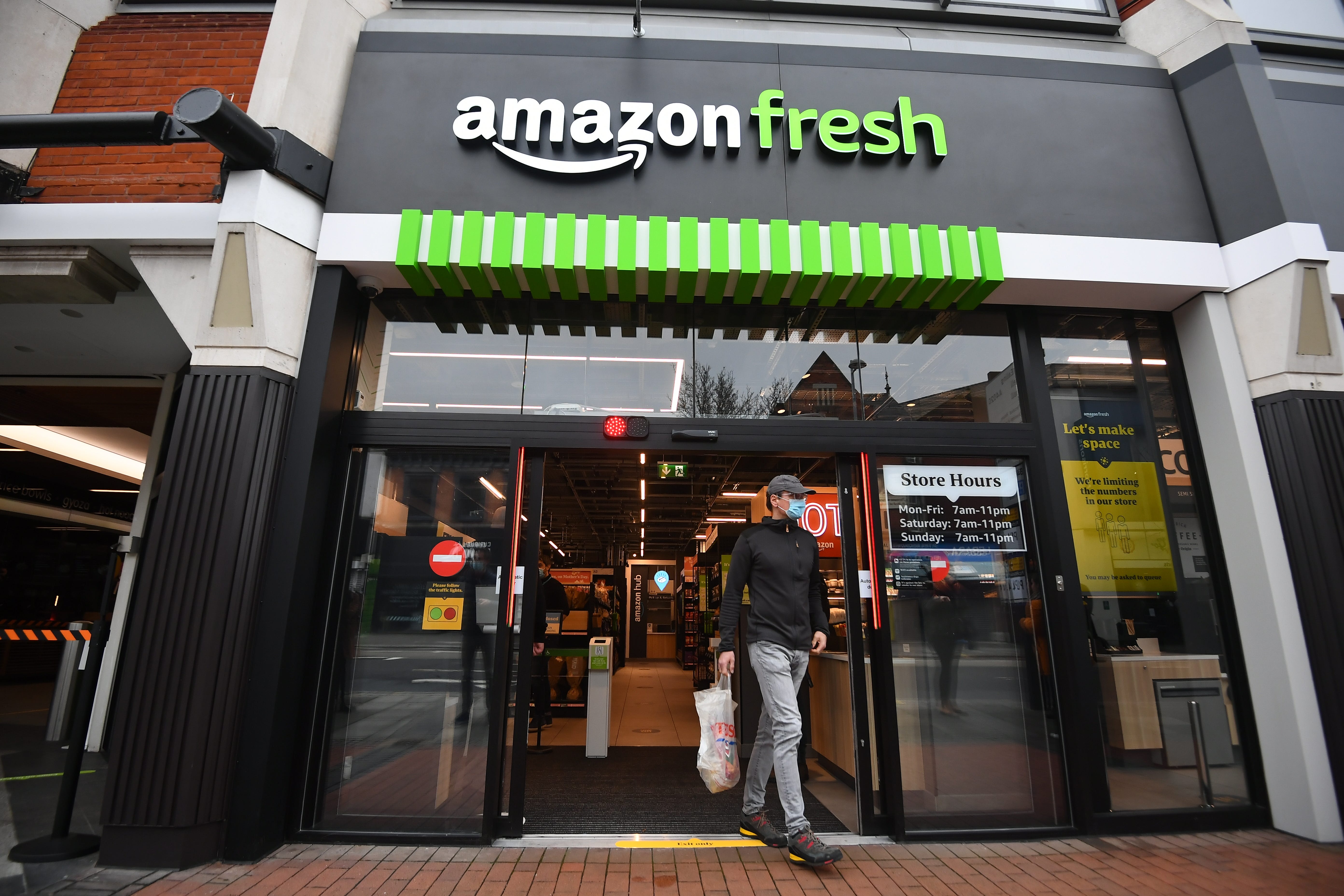 Amazon announced on January 27, 2026 that it is closing all of its Amazon Fresh and Amazon Go locations across the U.S.