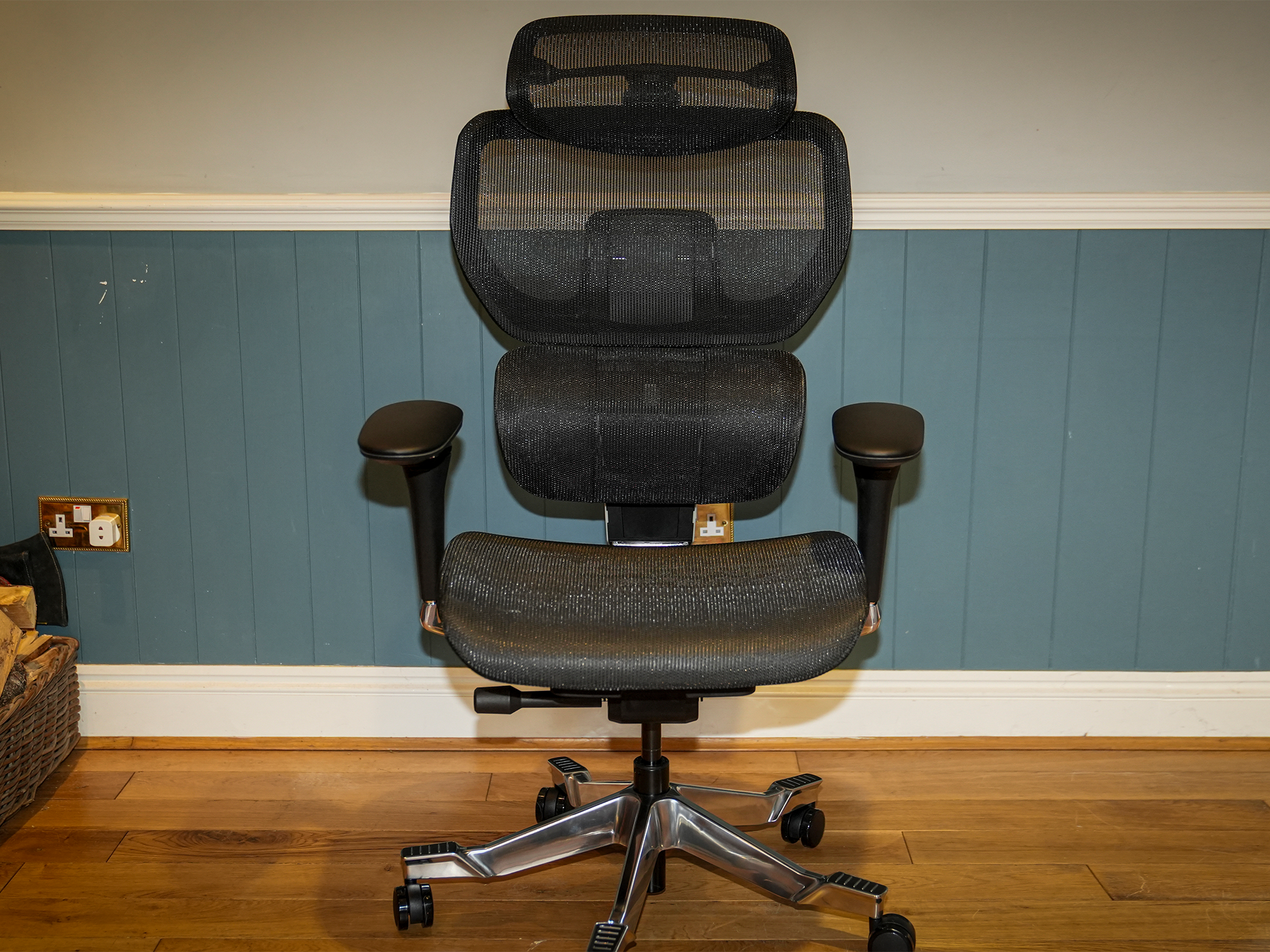 Best ergonomic office chair IndyBest review Flexispot C7 morpher