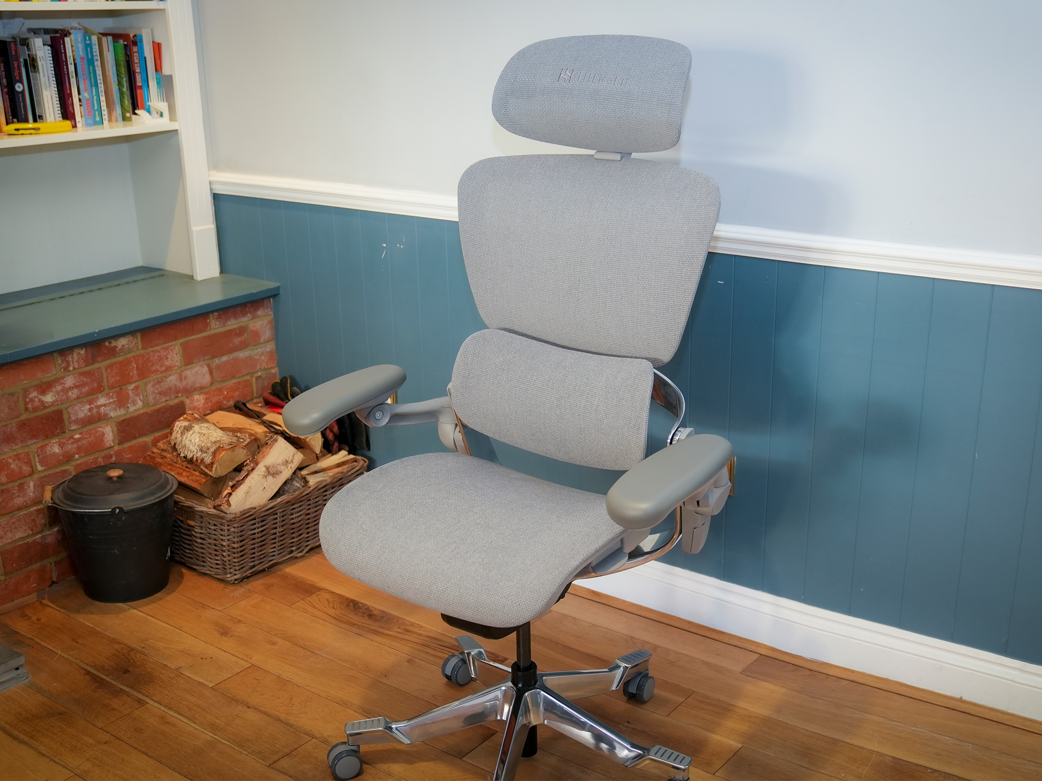Best ergonomic office chair IndyBest review Hinomi H2 pro