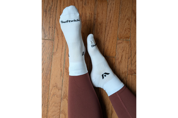 indybest review Swiftwick aspire quarter crew