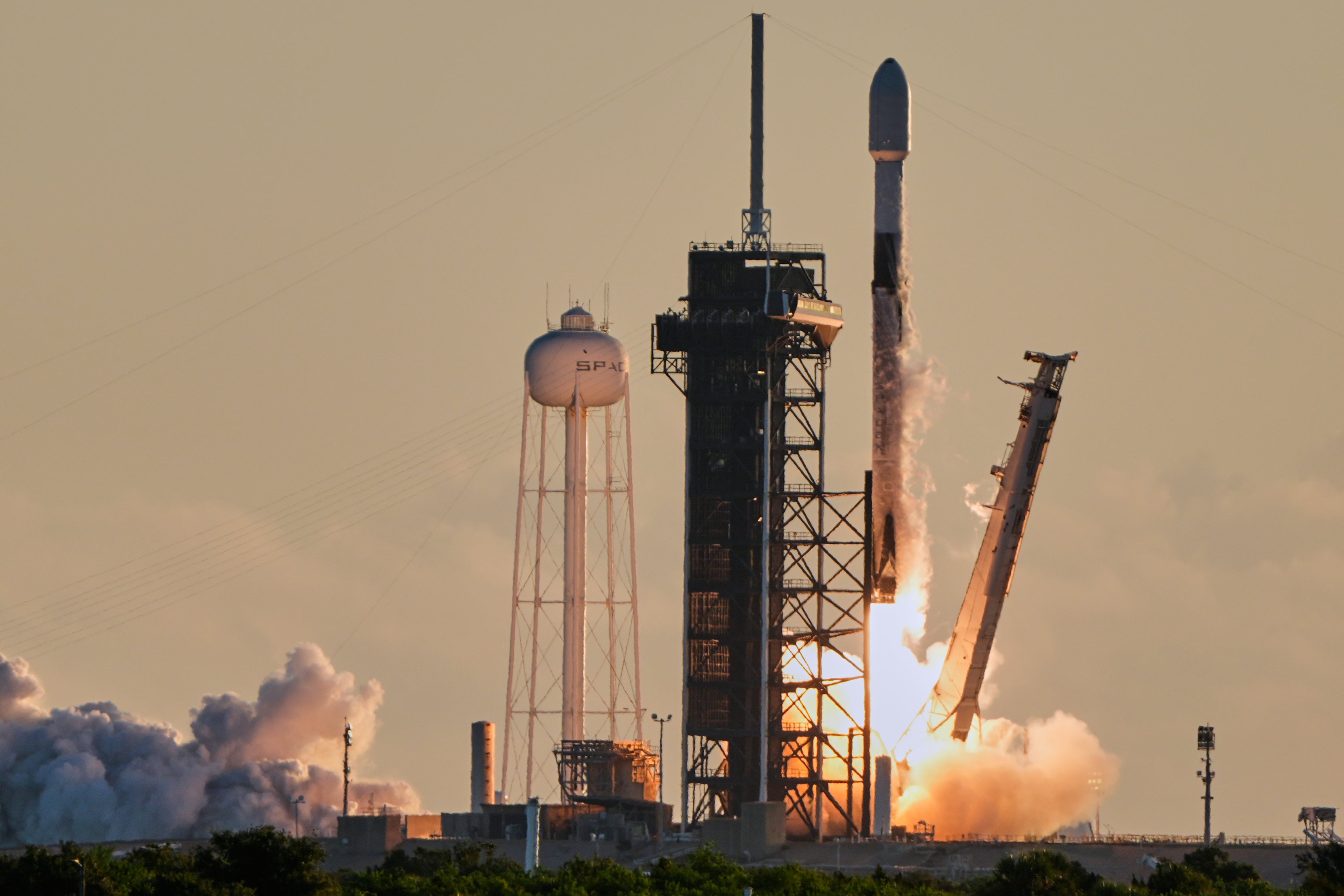 Elon Musk’s companies like SpaceX do billions of dollars of business with the federal government