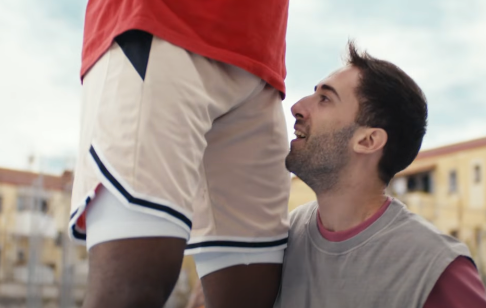 In the advert for Lynx ‘lower body spray’, a basketball player loses a game because he’s too busy sniffing his opponent’s crotch