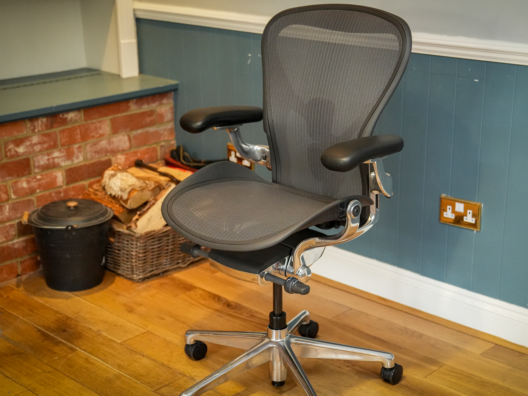Best ergonomic office chair IndyBest review Herman Miller aeron