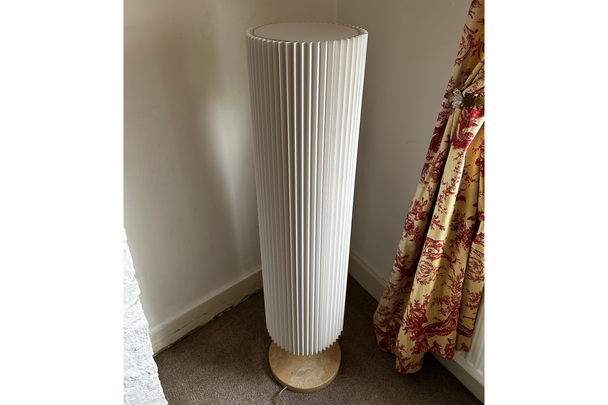 indybest review Polaro floor lamp