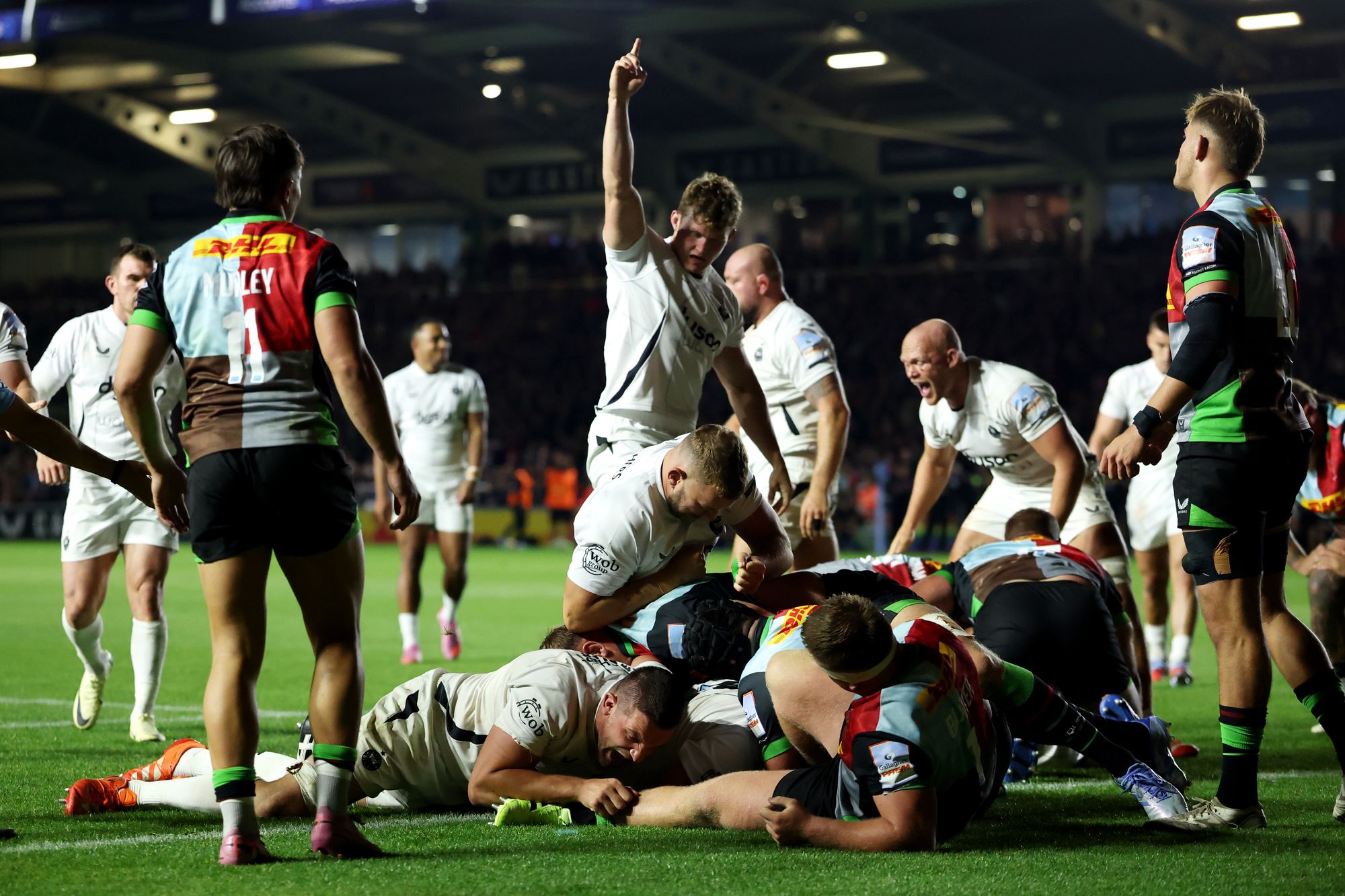 Bath blew away Harlequins in the second half