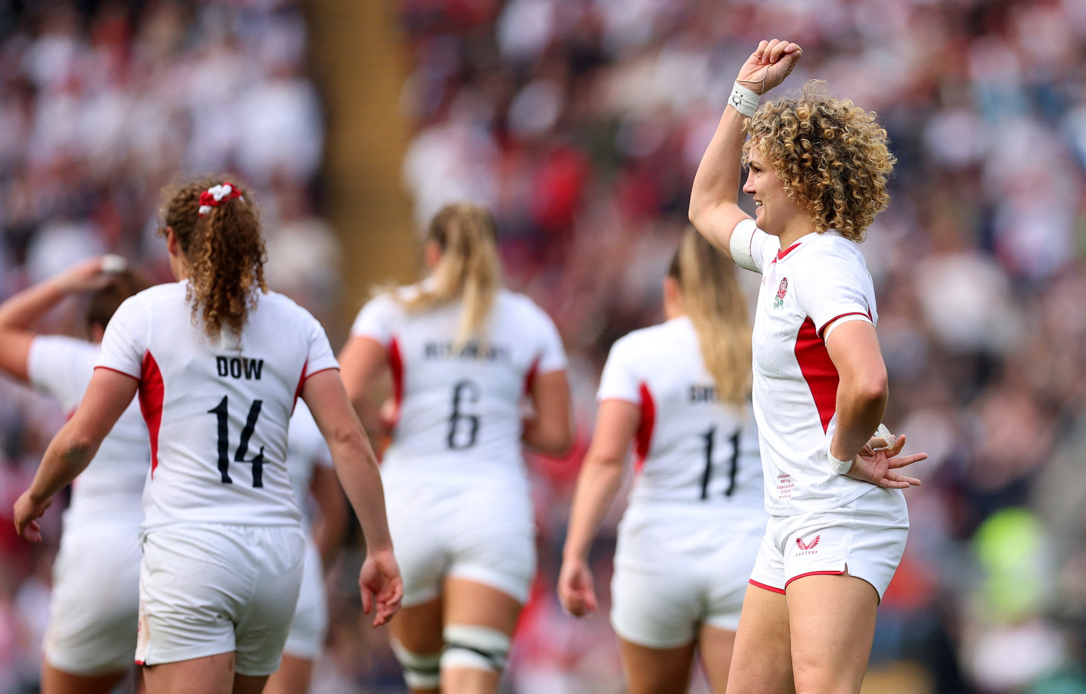 Ellie Kildunne scored the first try for the Red Roses
