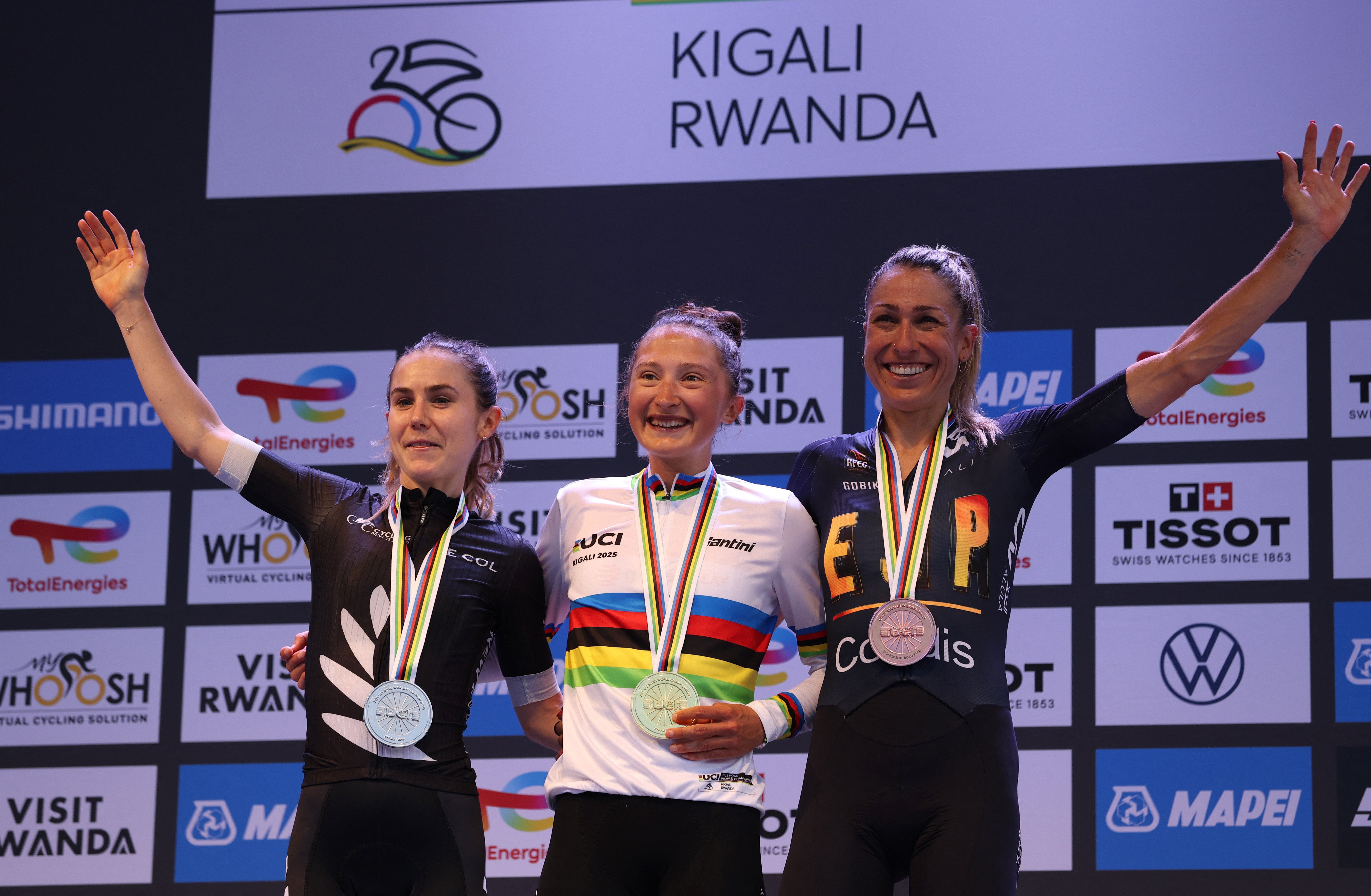 Vallieres took gold with New Zealand’s Niamh Fisher-Black in silver and Spanish veteran Mavi Garcia grabbing bronze