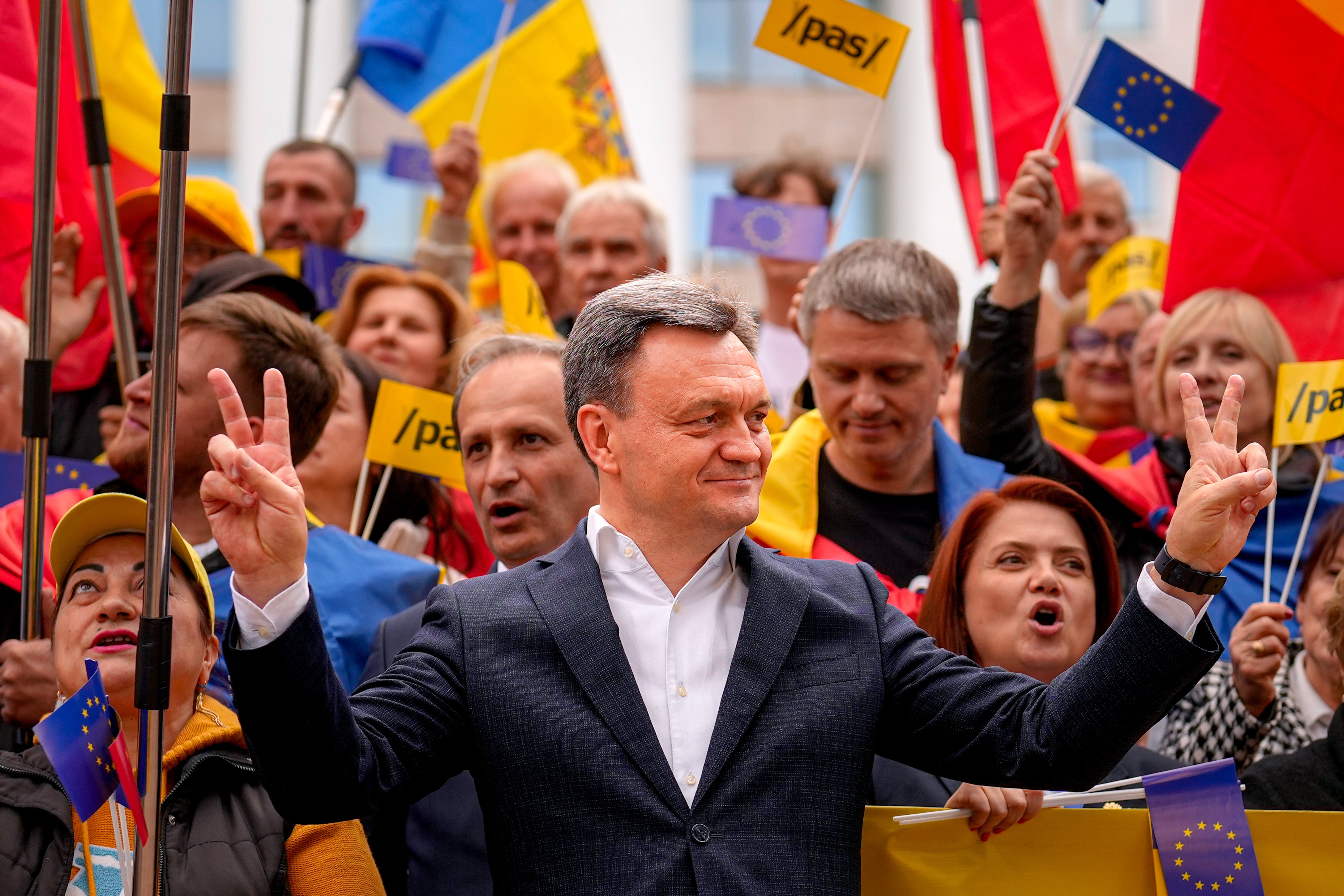 Moldova's Prime Minister, Dorin Recean, warned that Russia is spending hundreds of millions of euros to try to ‘seize power in Chisinau’