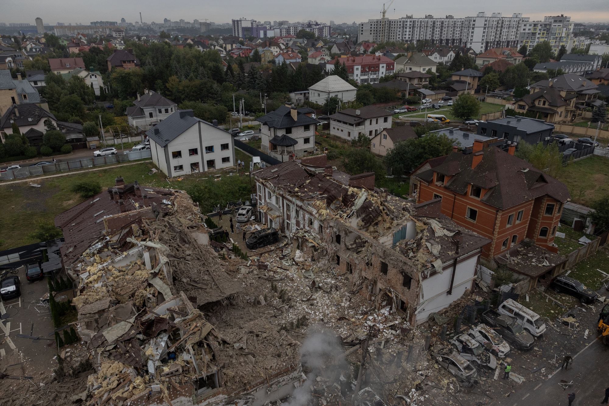 Houses destroyed in Russia’s air attack in Kyiv