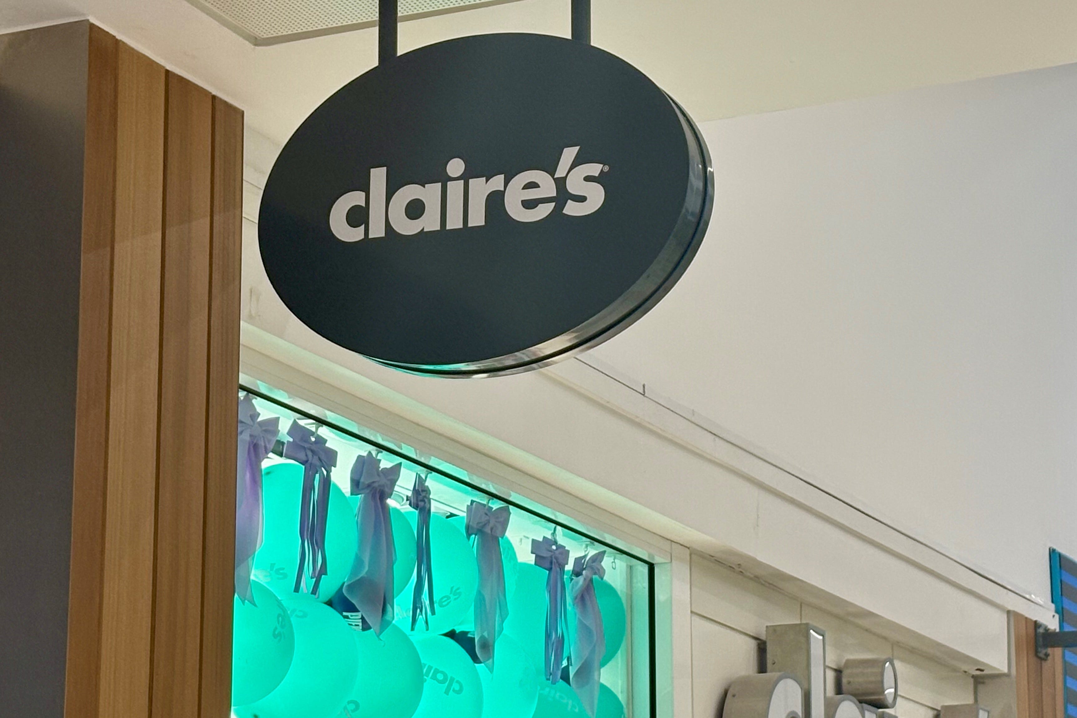 Fashion accessories chain Claire’s has agreed to sell 156 shops to investment group to Modella Capital
