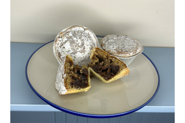 indybest review Twelve Triangles bakery frangipane mince pies